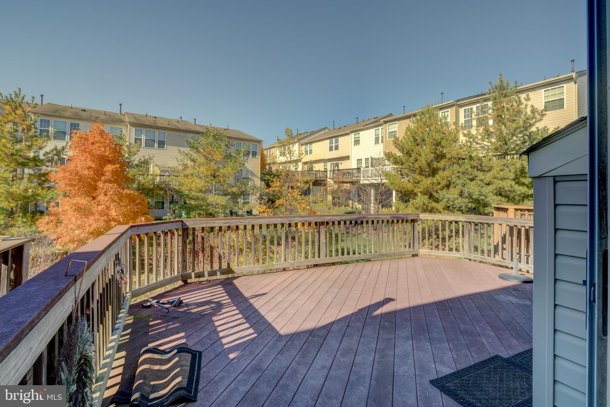 VILLAGE TOWNS - Residential