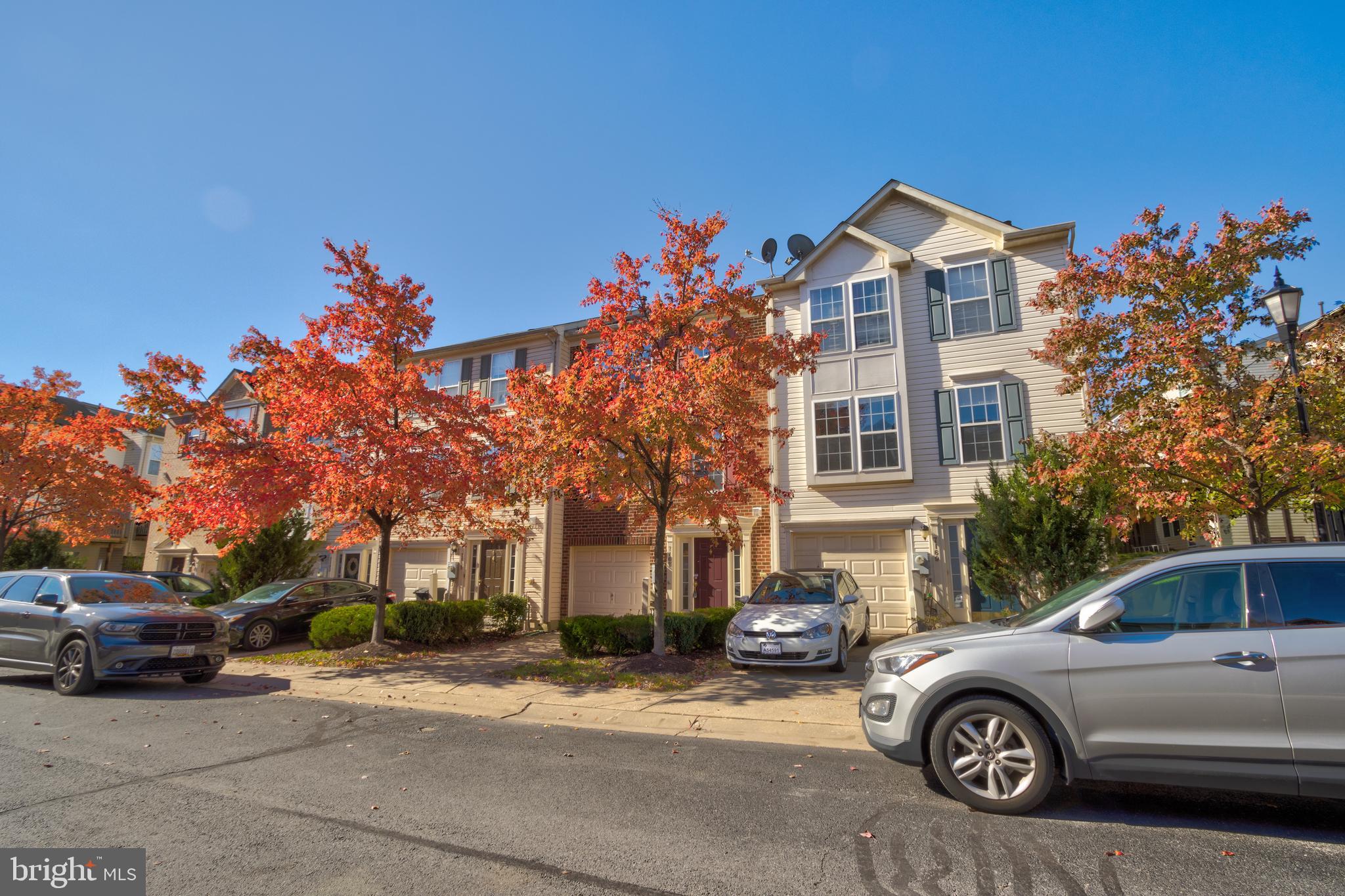 VILLAGE TOWNS - Residential