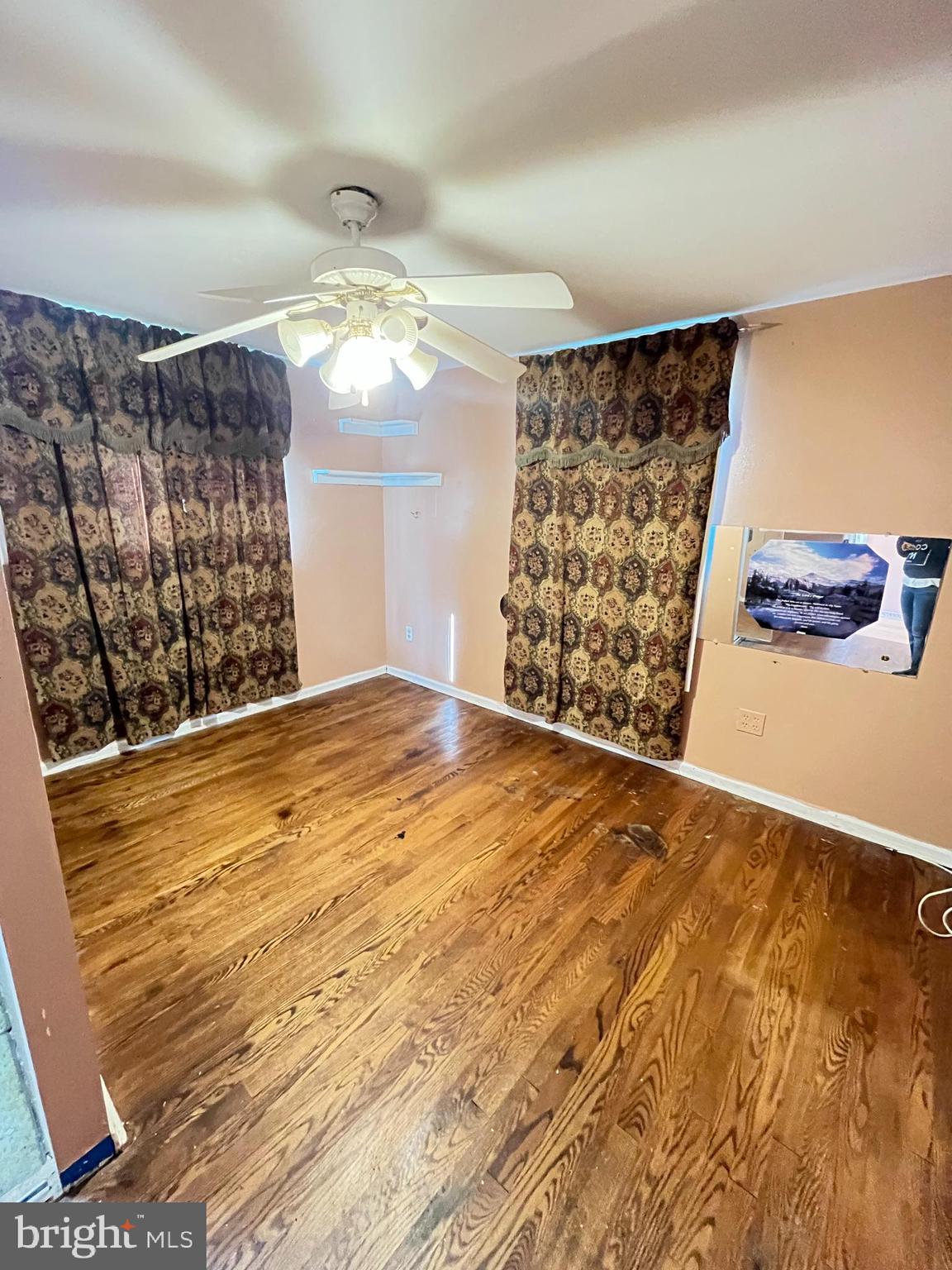 BEACON HEIGHTS - Residential