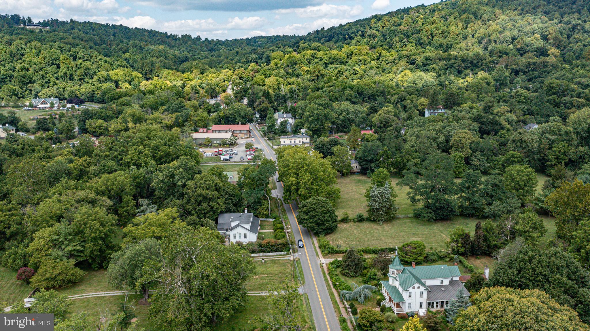 RIVER PARK - Residential