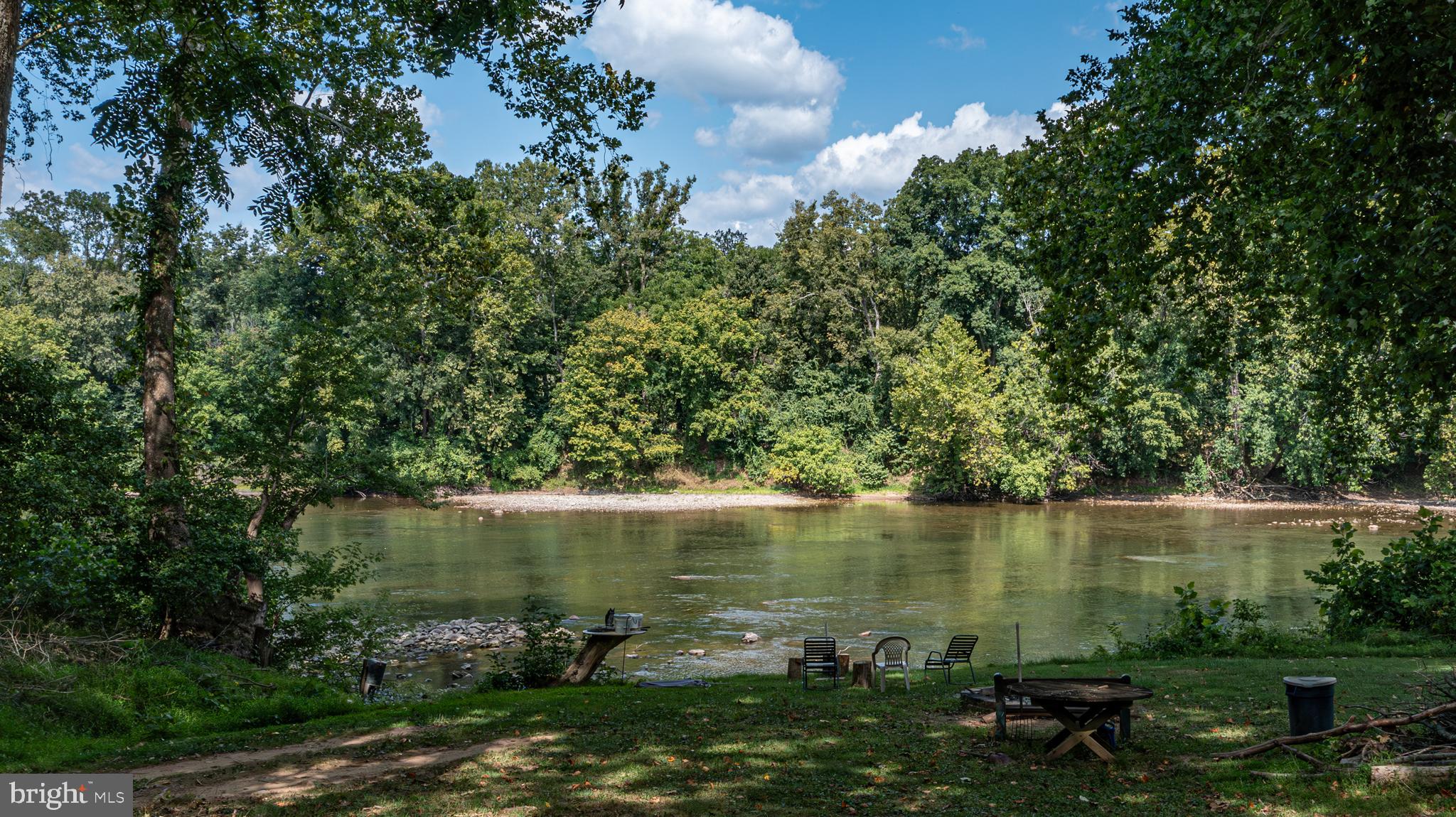 RIVER PARK - Residential