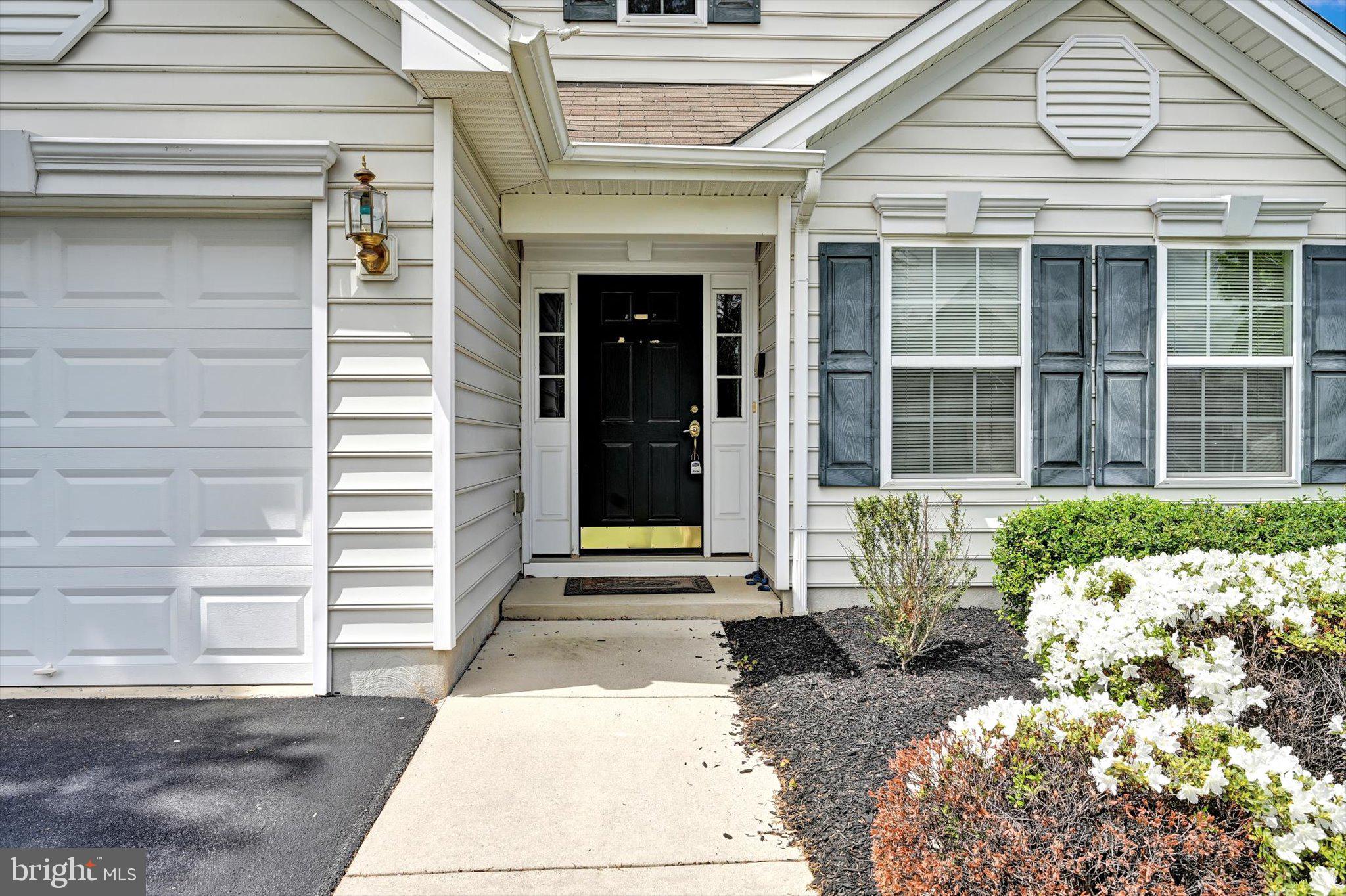 FOUR SEASONS AT ELM TREE - Residential