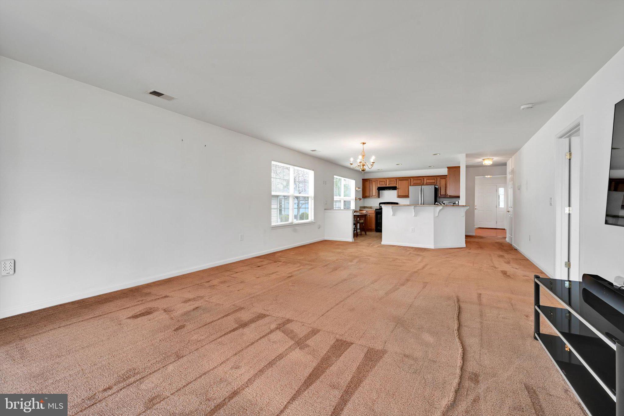 FOUR SEASONS AT ELM TREE - Residential