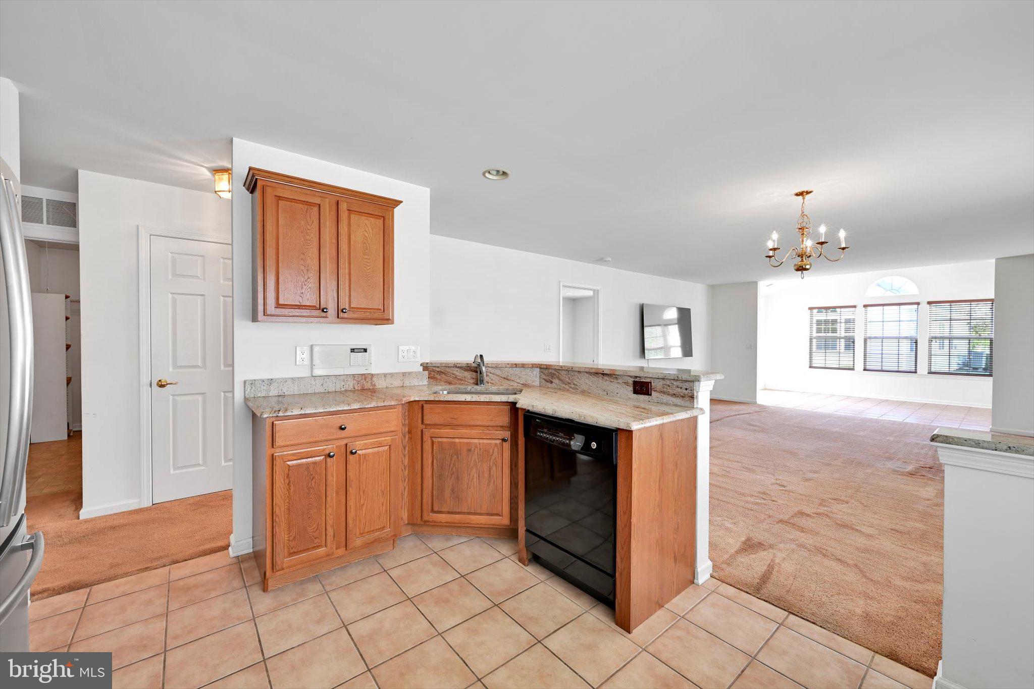 FOUR SEASONS AT ELM TREE - Residential