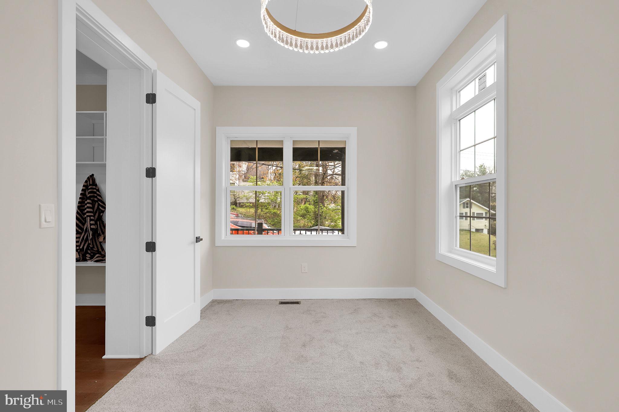 TAKOMA PARK - Residential