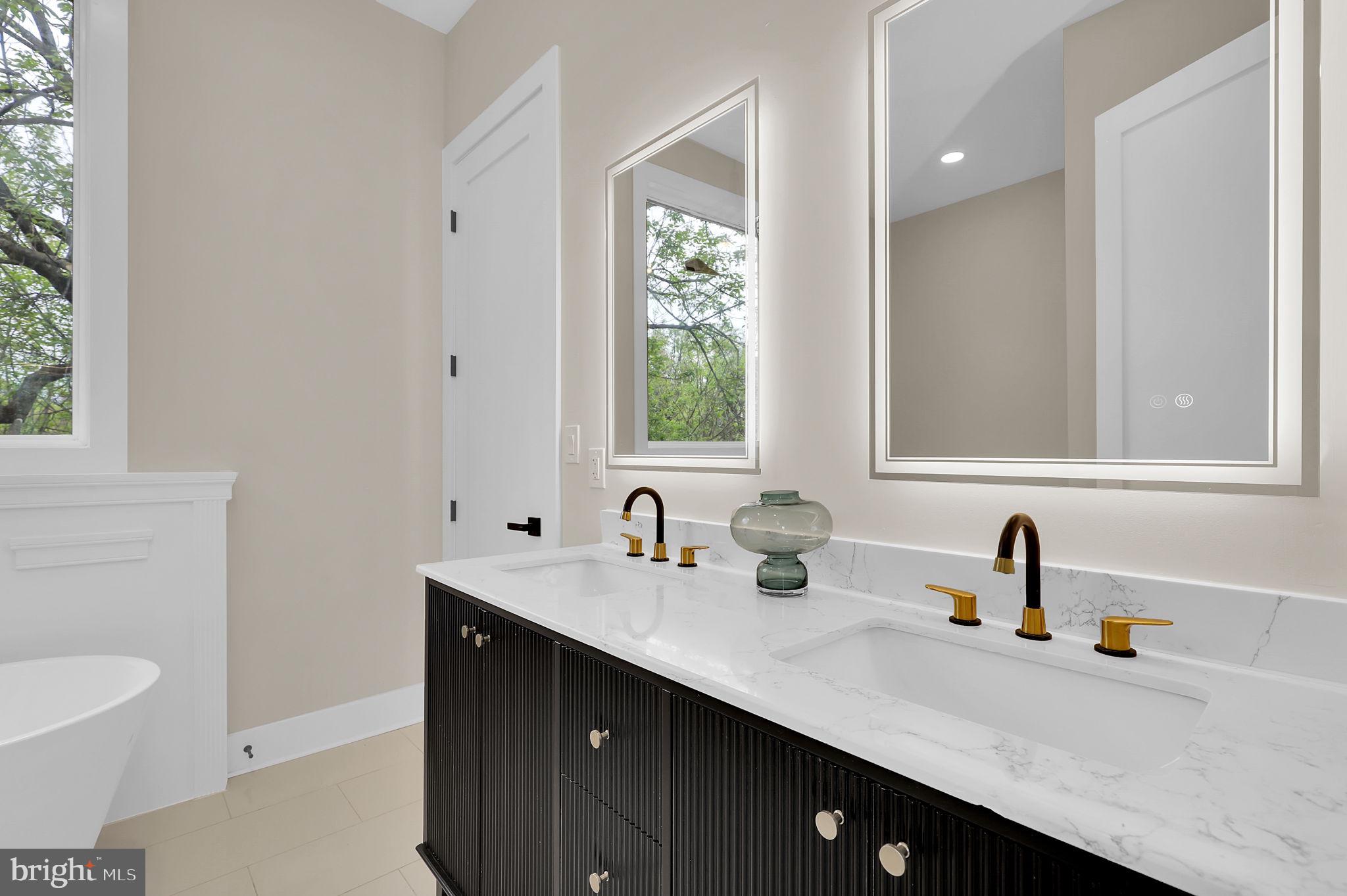 TAKOMA PARK - Residential