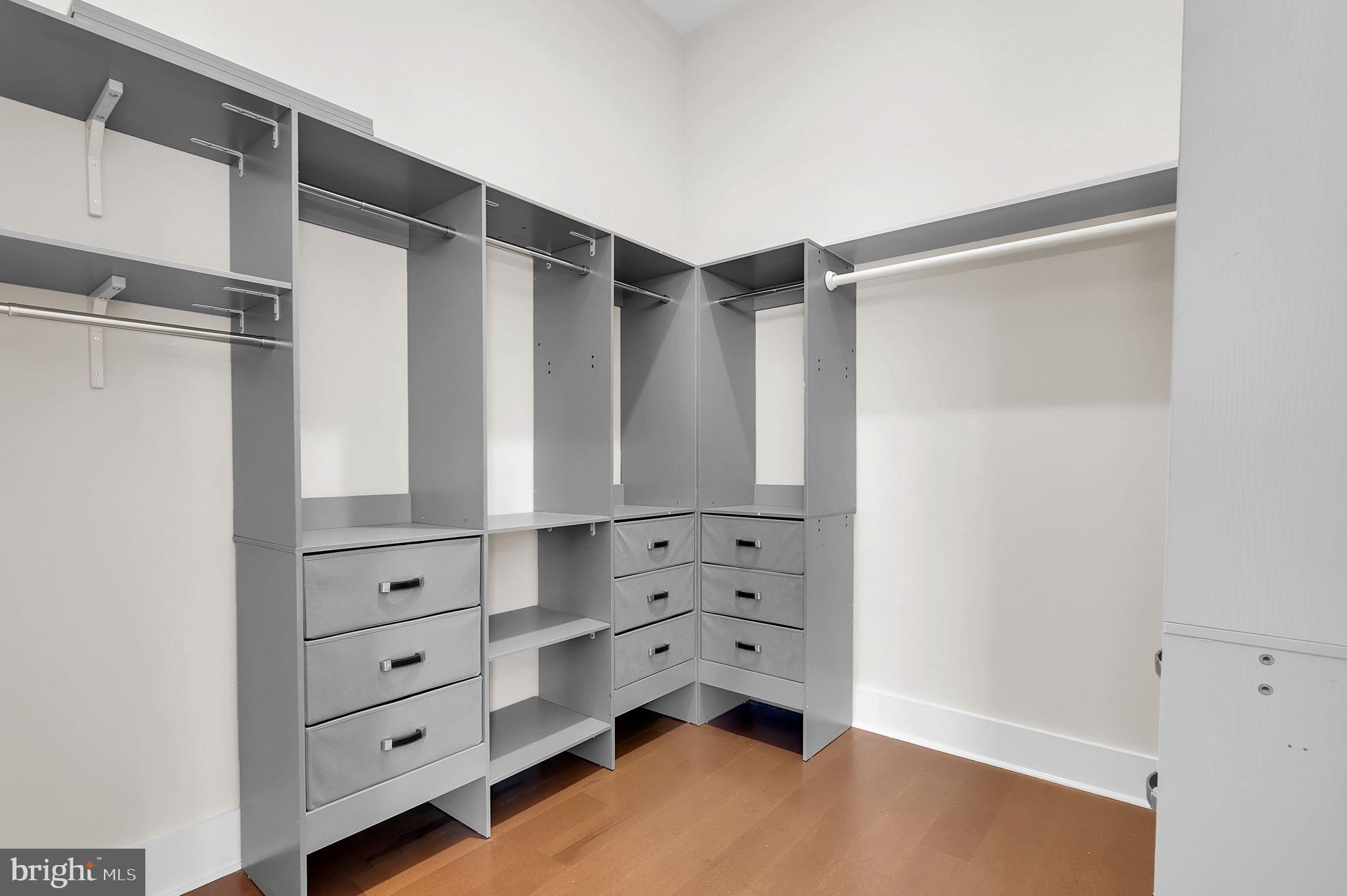 TAKOMA PARK - Residential