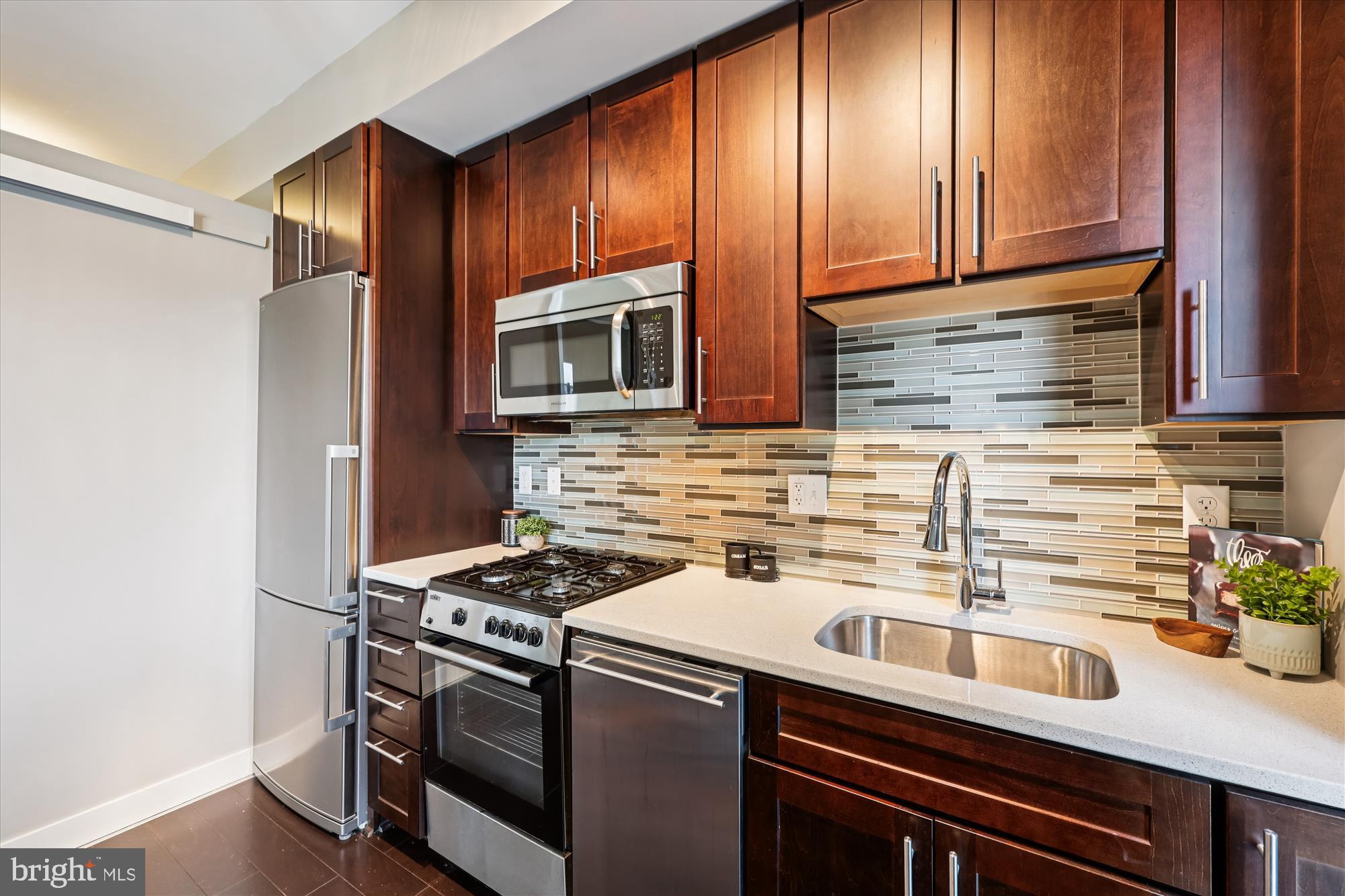 DOWNTOWN SILVER SPRING - Residential