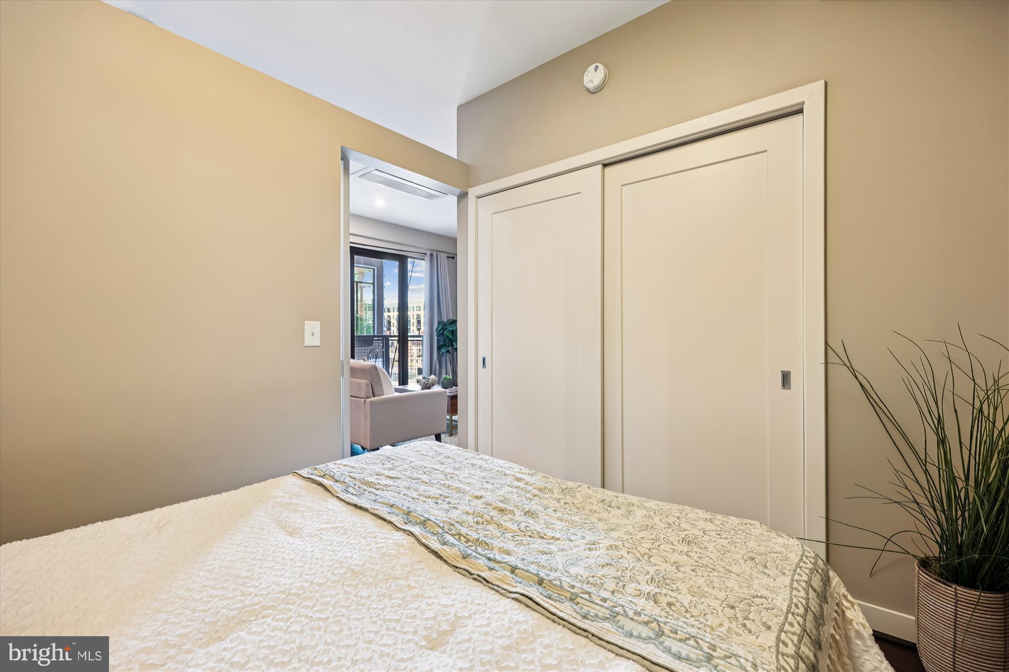 DOWNTOWN SILVER SPRING - Residential