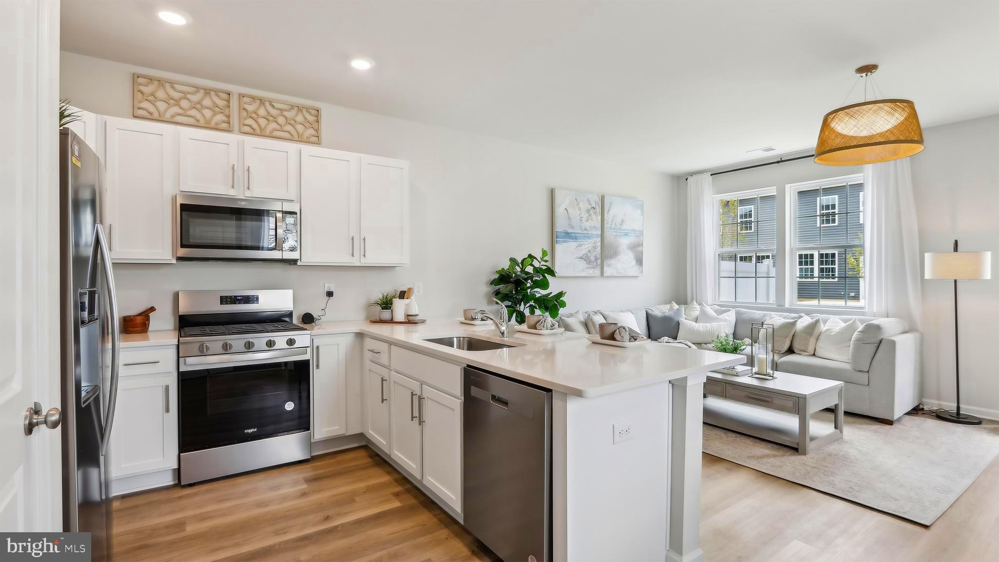273 HERMOSA DRIVE