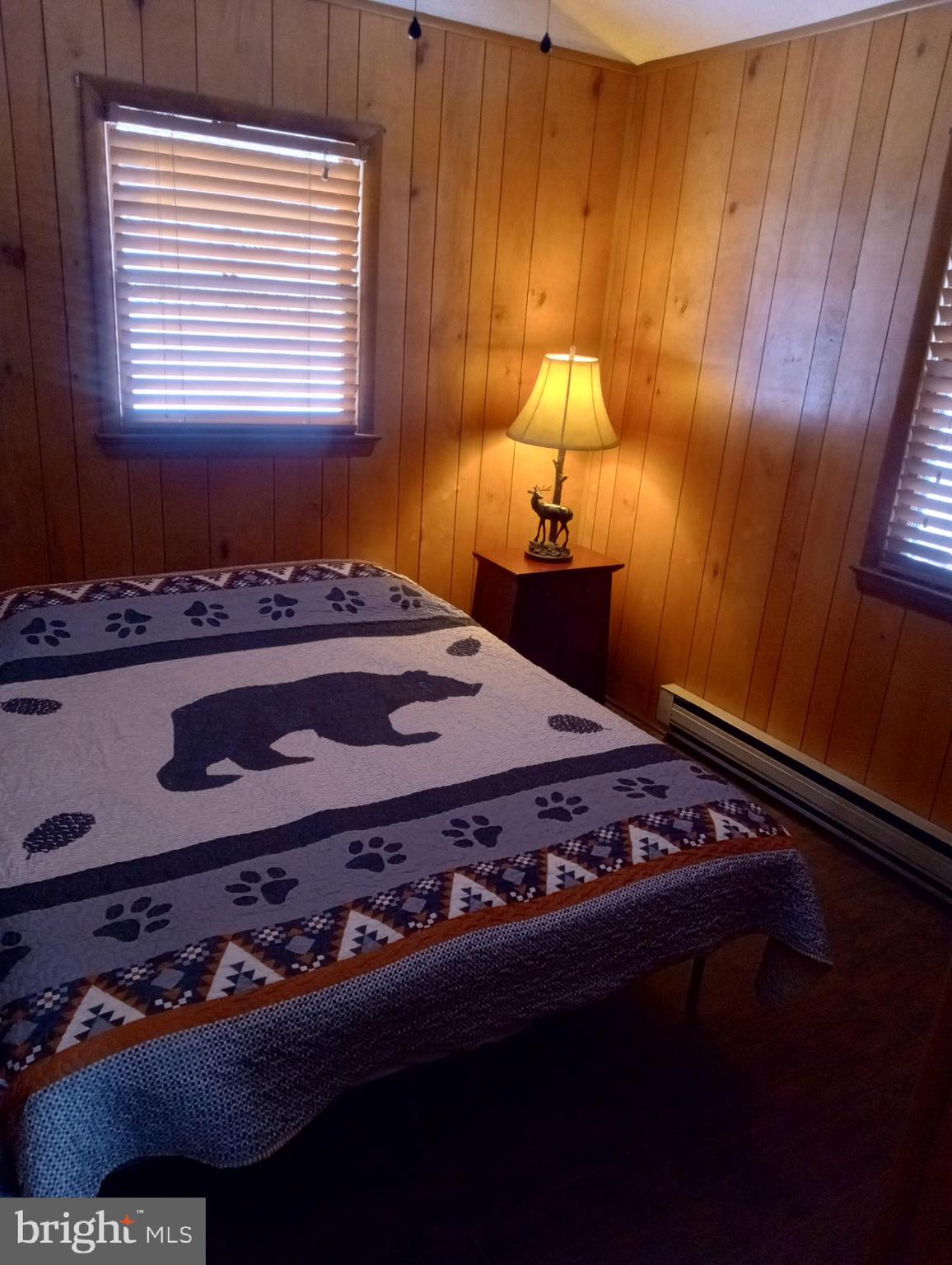 BLUE MOUNTAIN - Residential