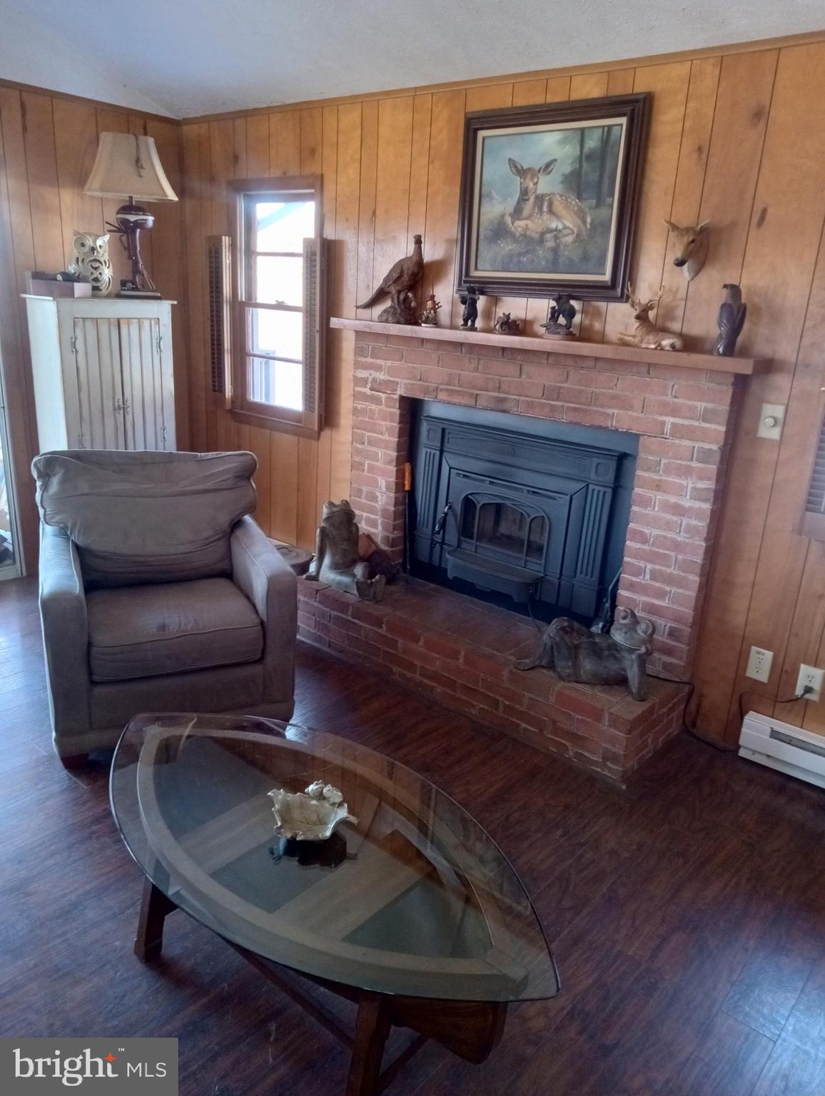 BLUE MOUNTAIN - Residential