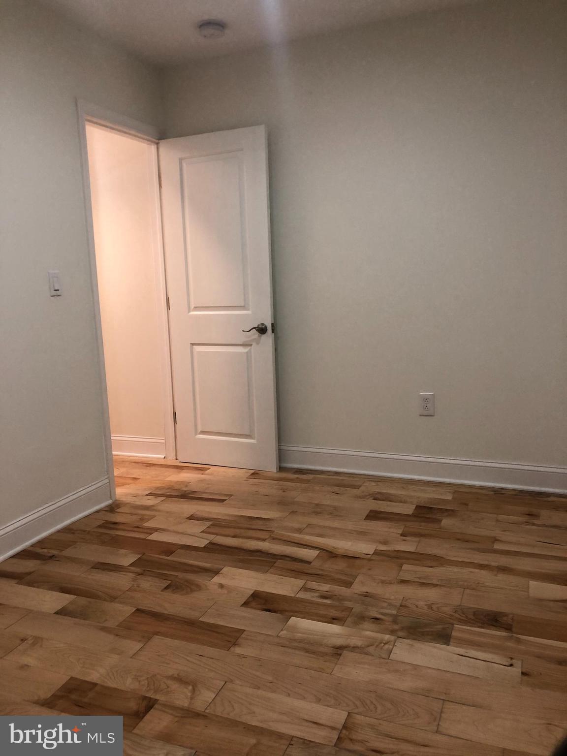 LUDLOW - Residential Lease