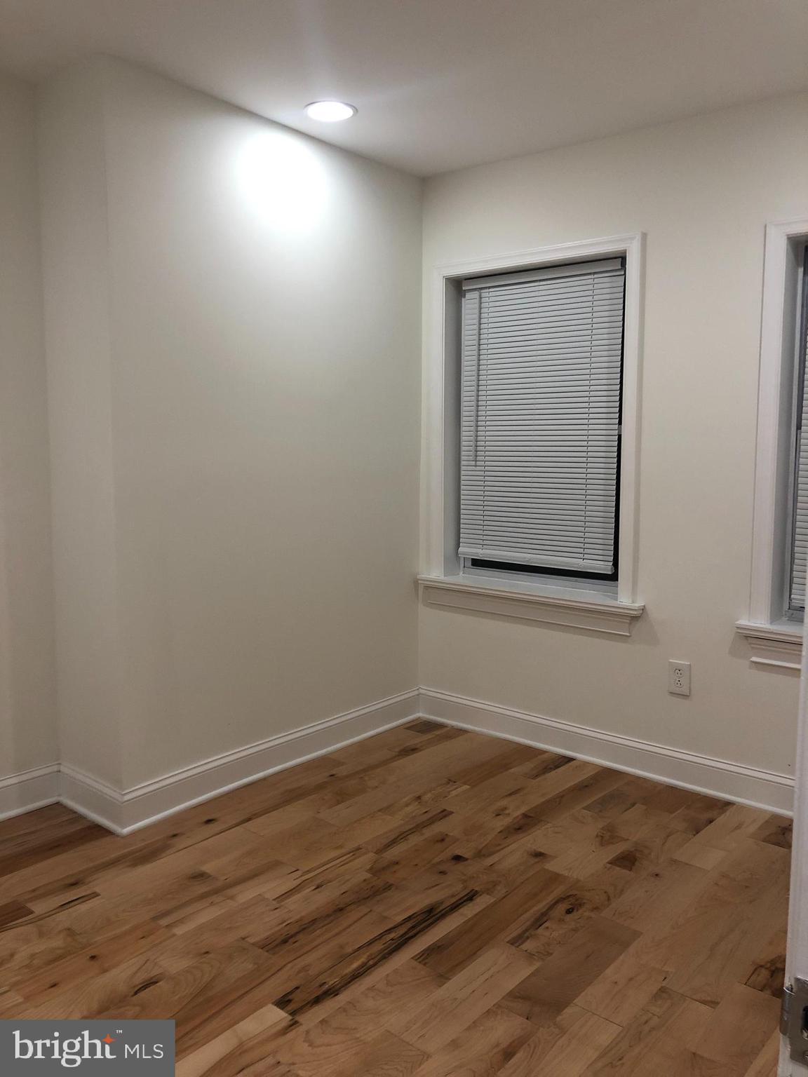 LUDLOW - Residential Lease