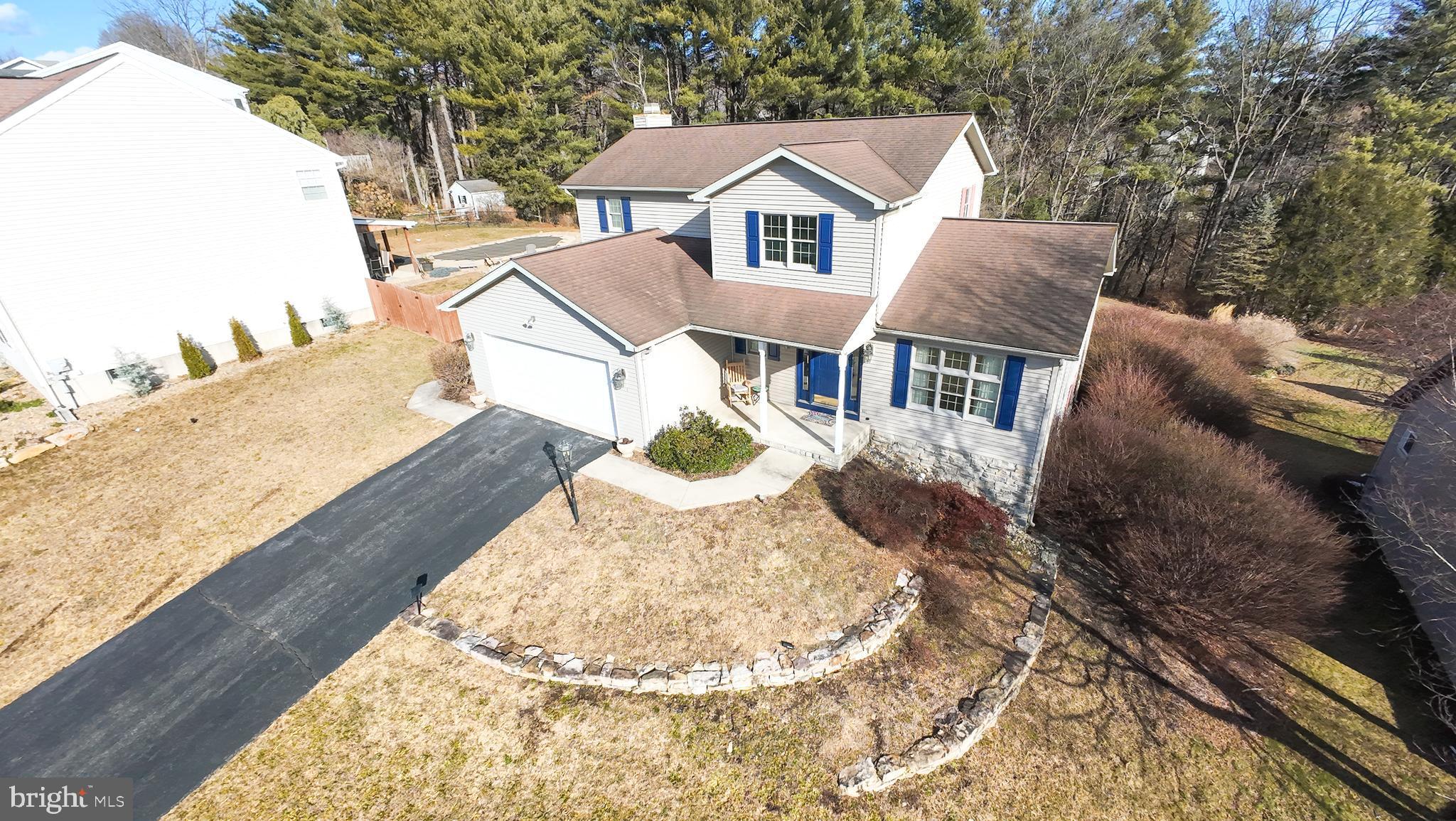 CHESTNUT HILL - Residential