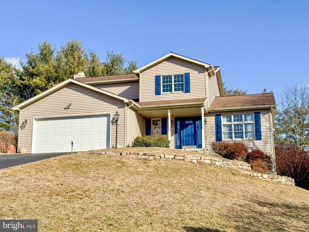 Photo of 619 Stoney Run Road, POTTSVILLE, PA 17901 (MLS # PASK2025022)