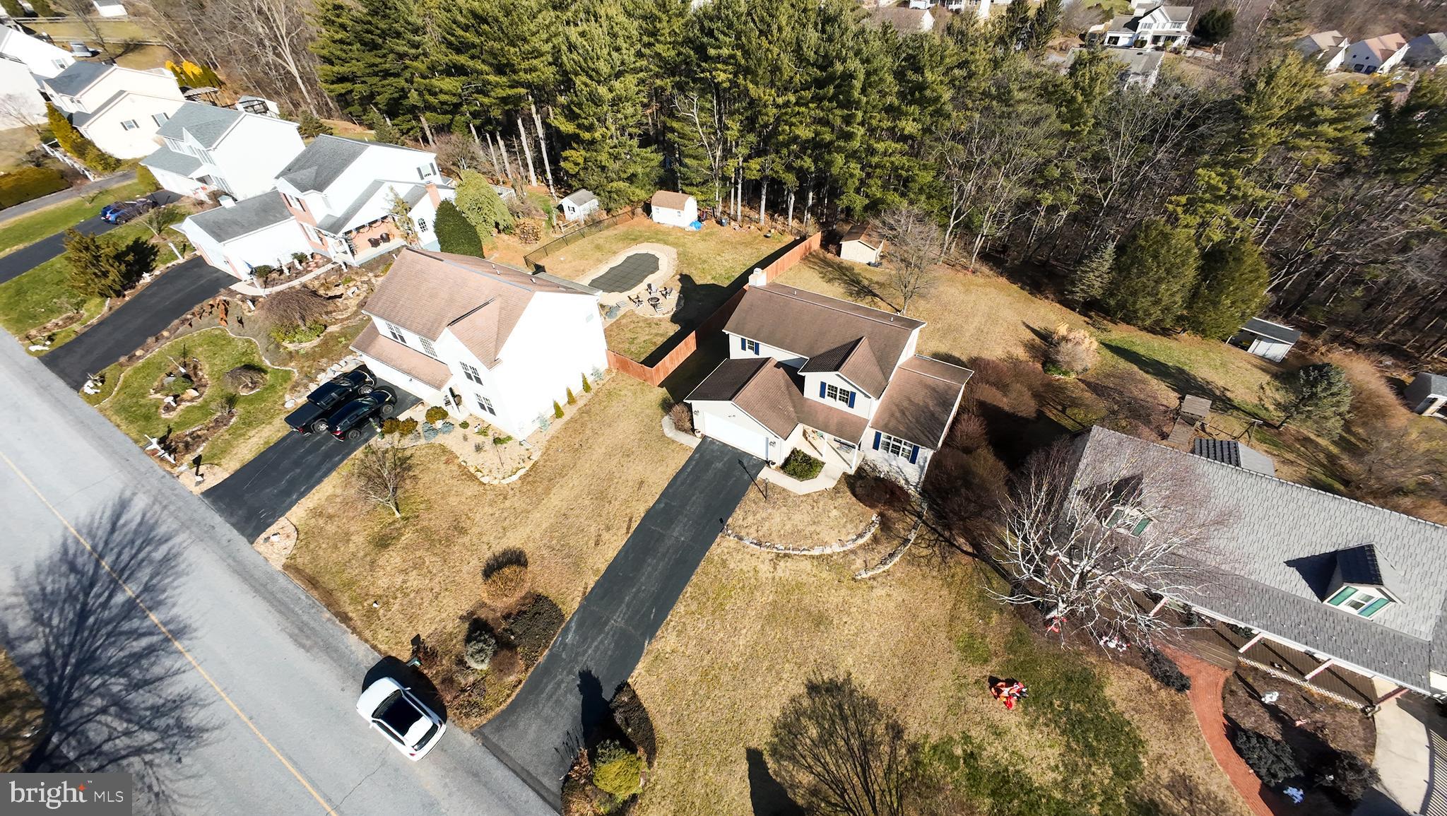 CHESTNUT HILL - Residential