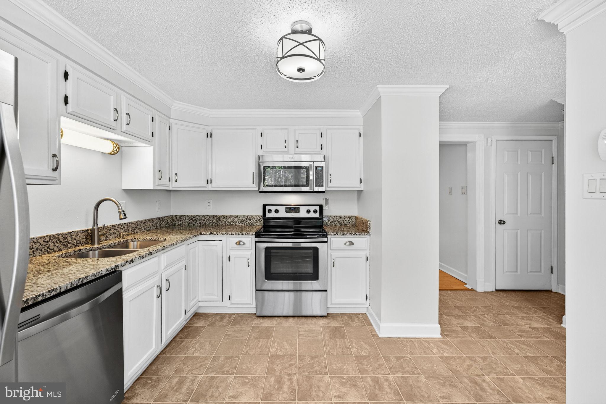 CANTERBURY VILLAGE - Residential Lease