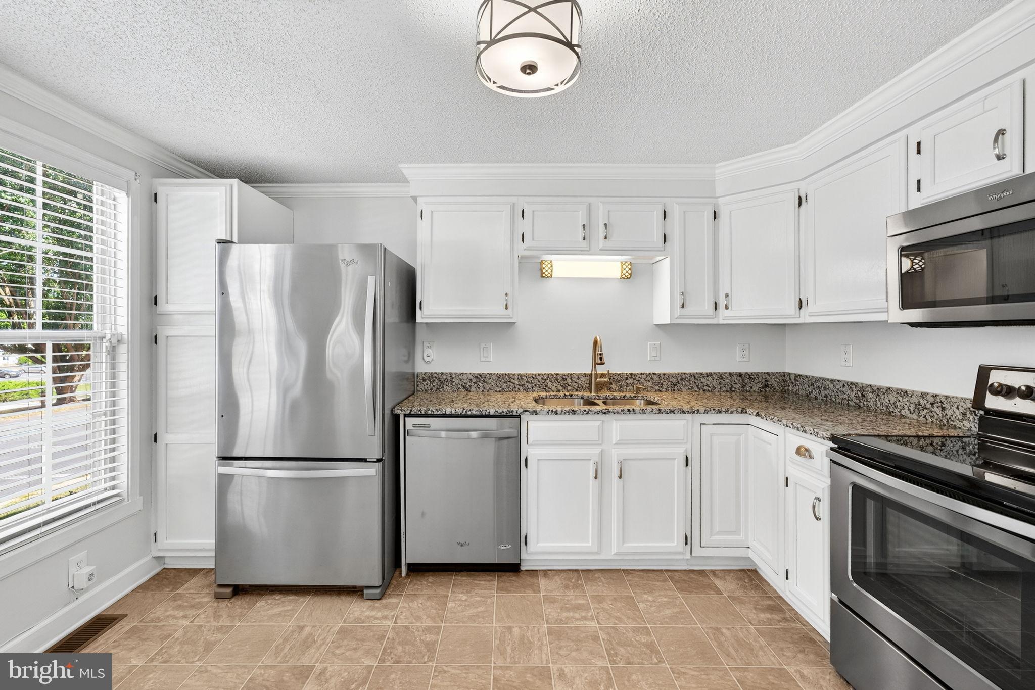 CANTERBURY VILLAGE - Residential Lease