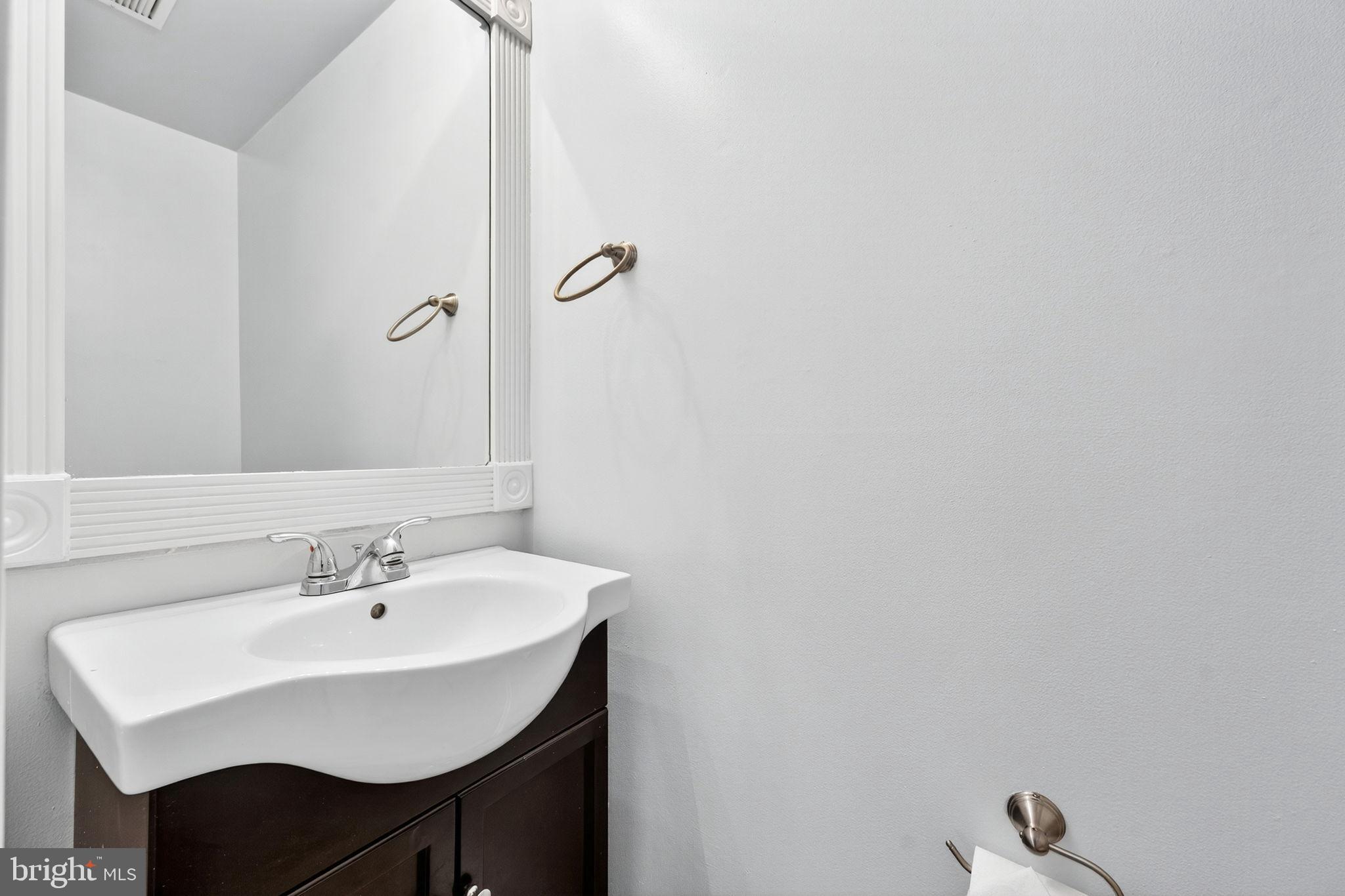 CANTERBURY VILLAGE - Residential Lease