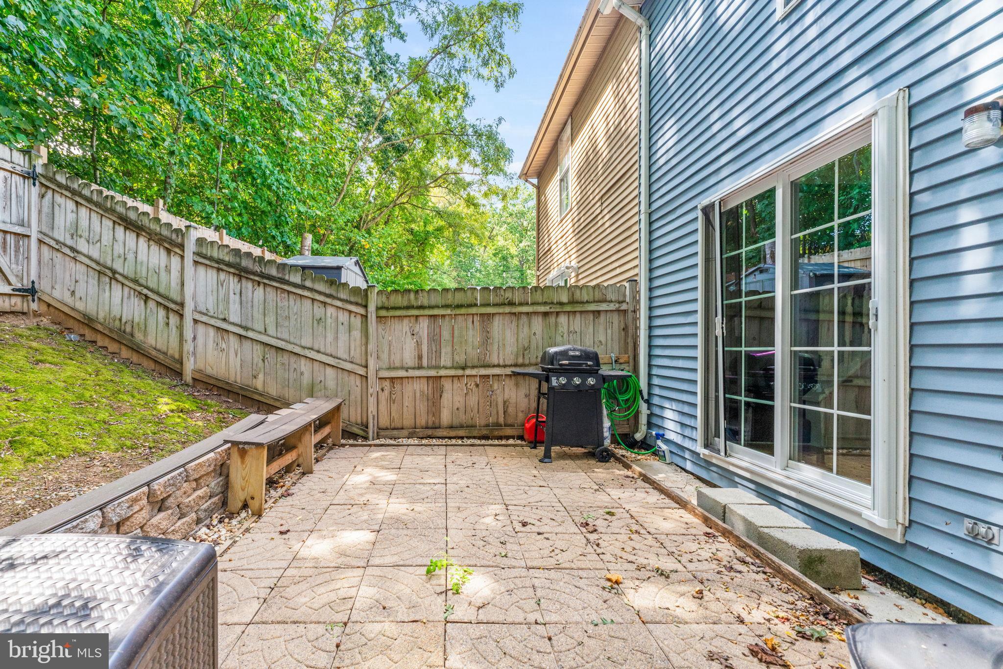 CANTERBURY VILLAGE - Residential Lease