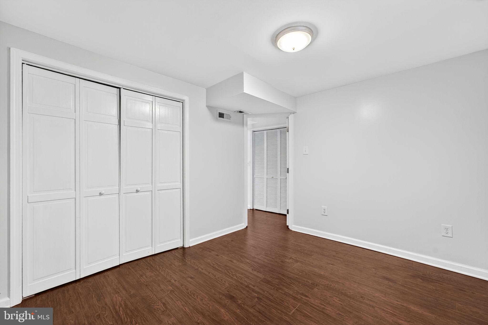 CANTERBURY VILLAGE - Residential Lease