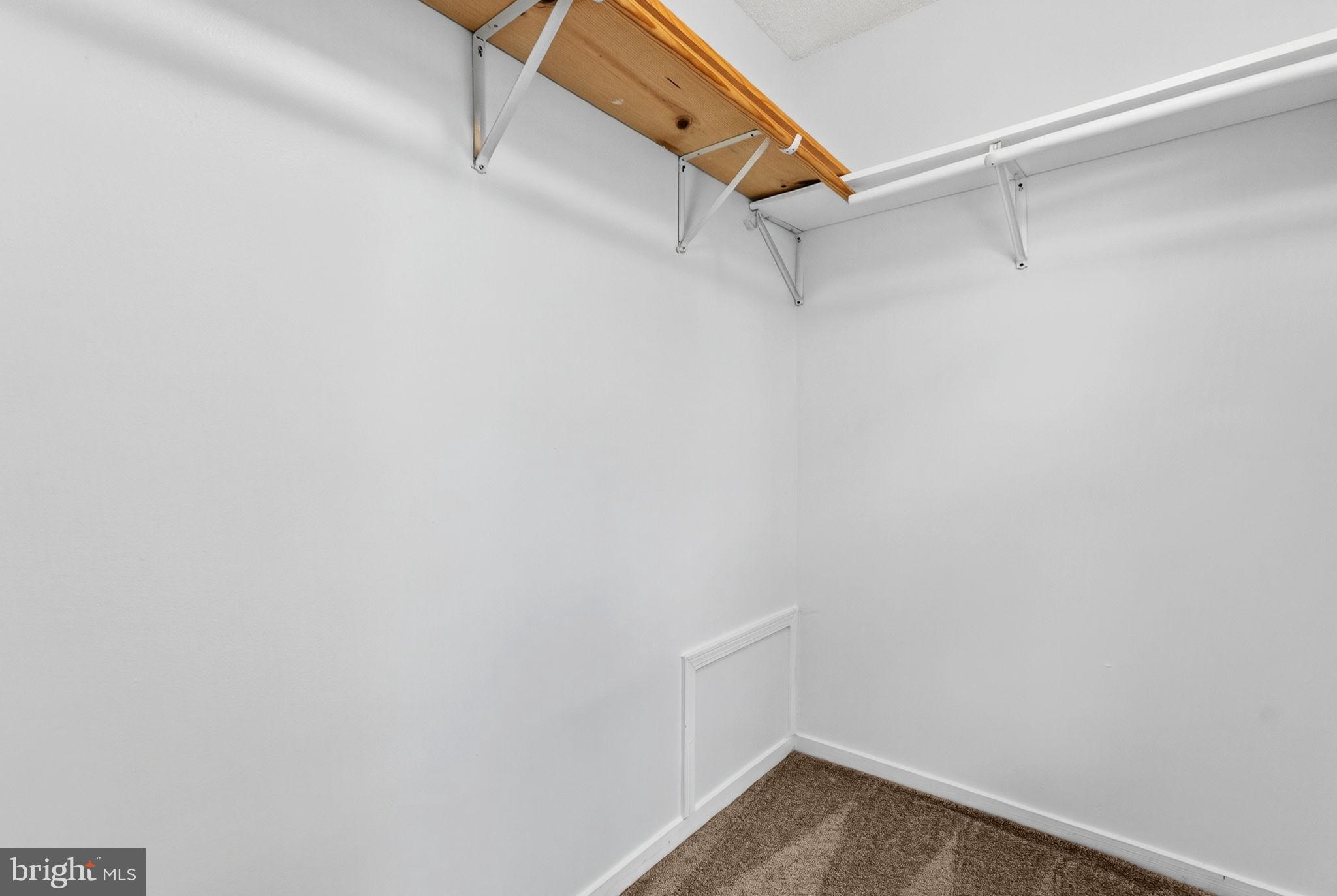 CANTERBURY VILLAGE - Residential Lease