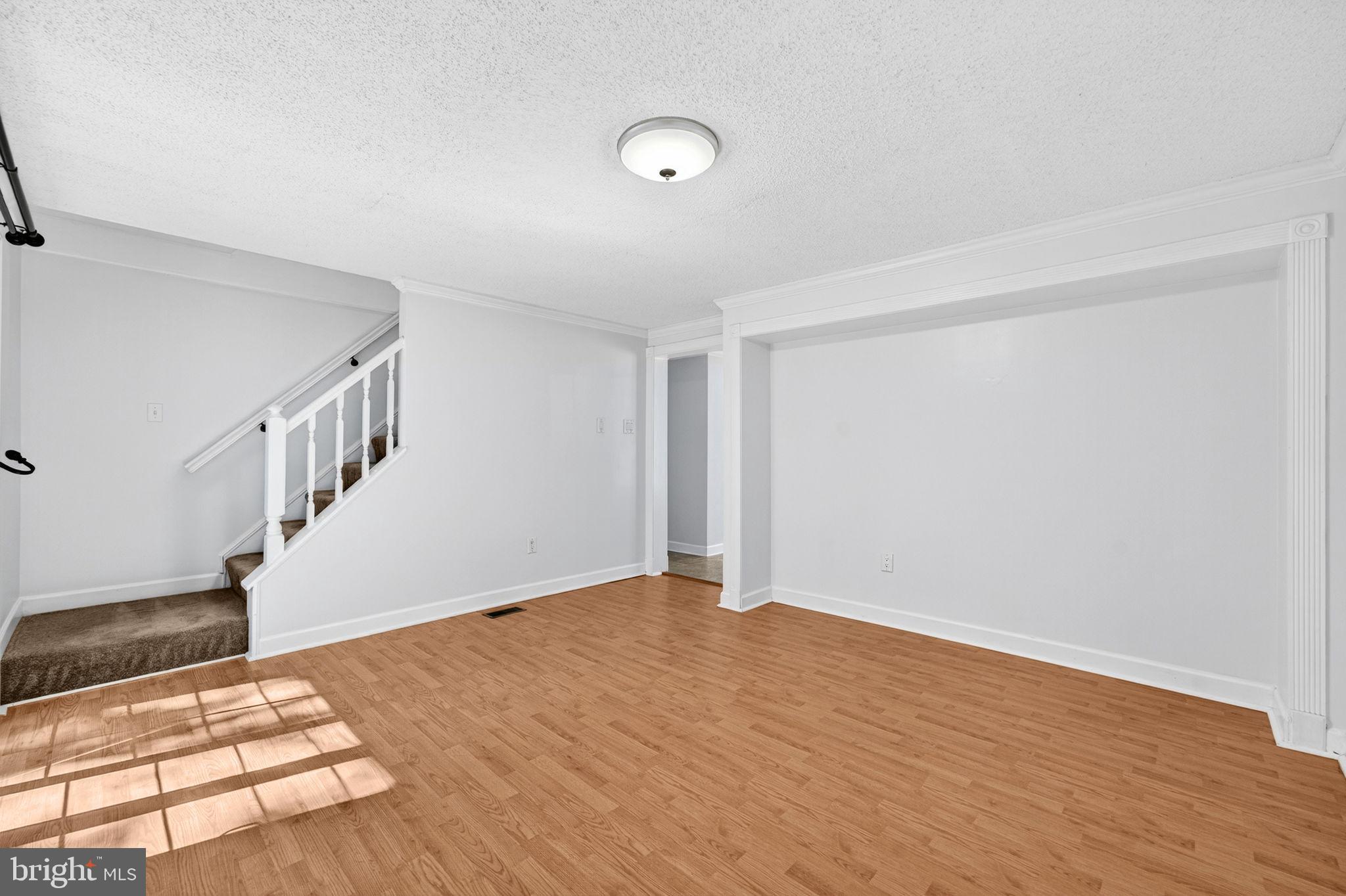 CANTERBURY VILLAGE - Residential Lease