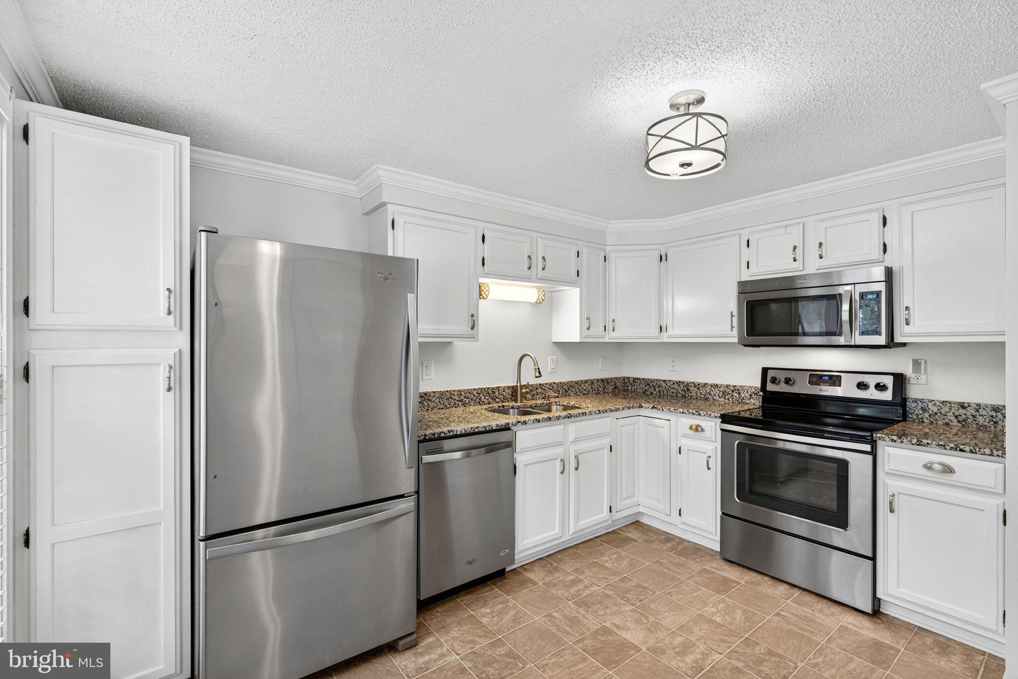 CANTERBURY VILLAGE - Residential Lease