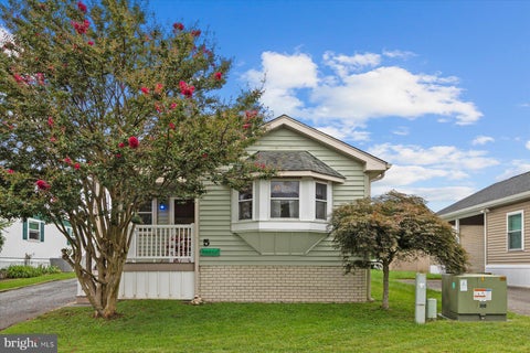 Mobile Home For Sale - 5 Wagon Wheel Lane<br/> REHOBOTH BEACH, DE 19971