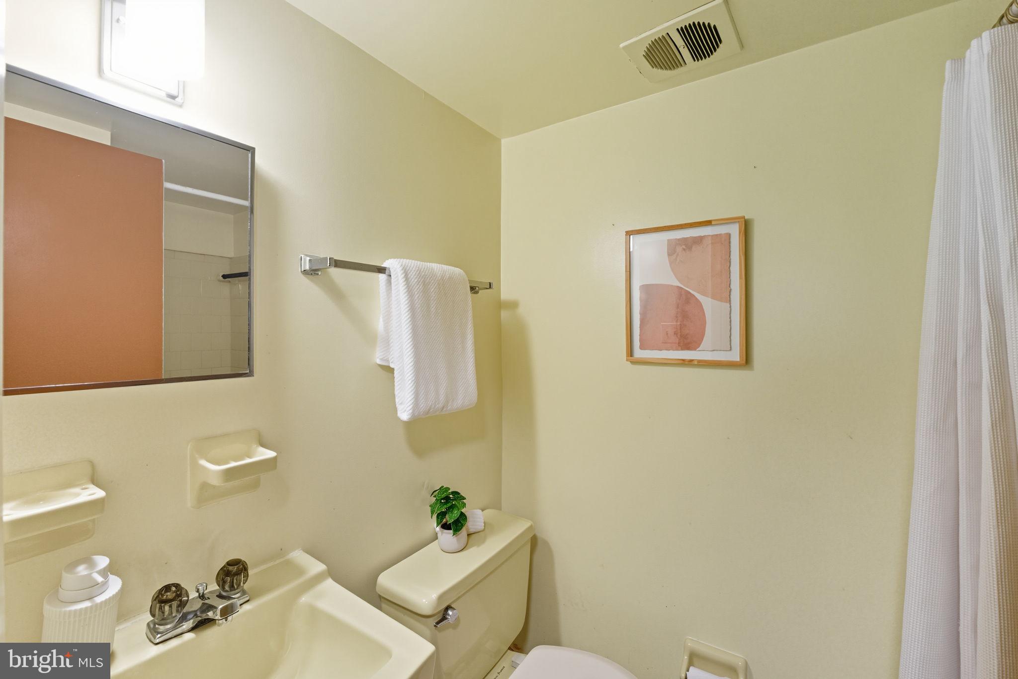 FOXHALL - Residential