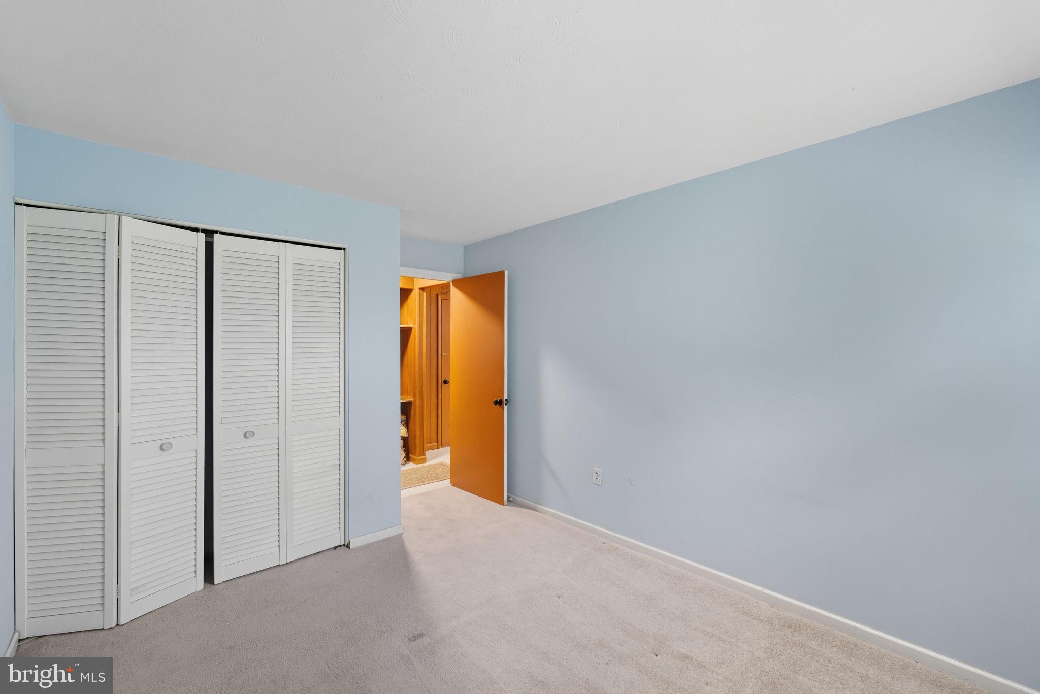 FOXHALL - Residential