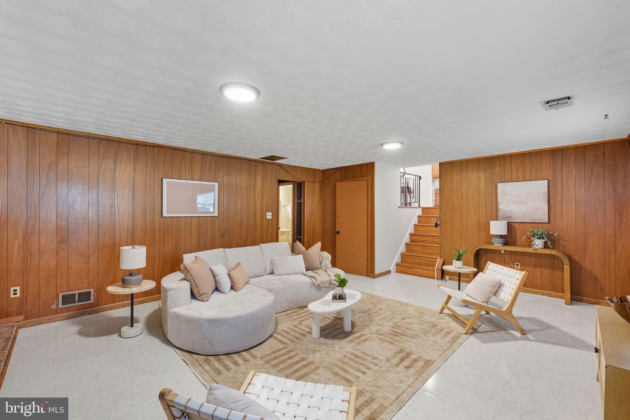 FOXHALL - Residential