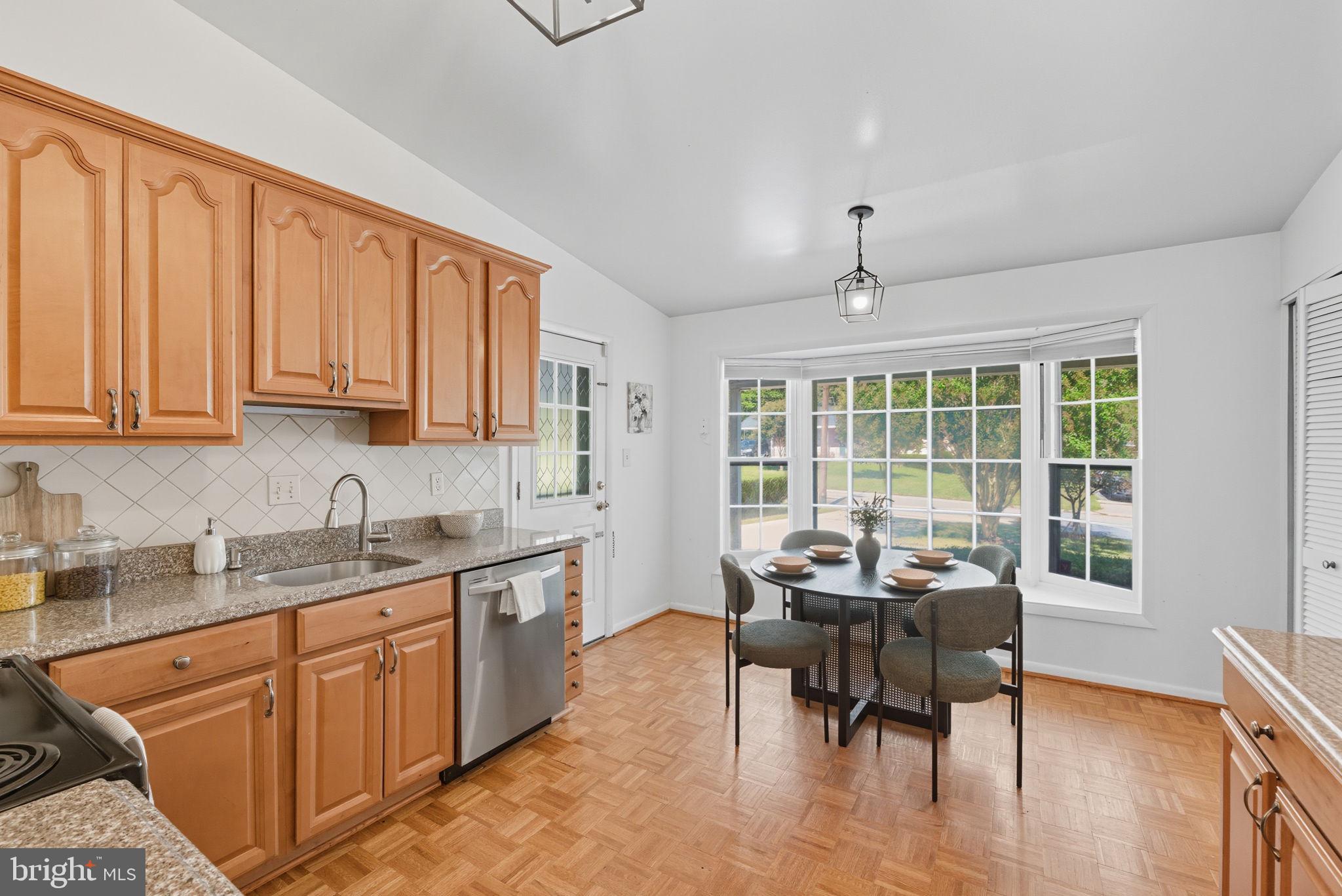 FOXHALL - Residential