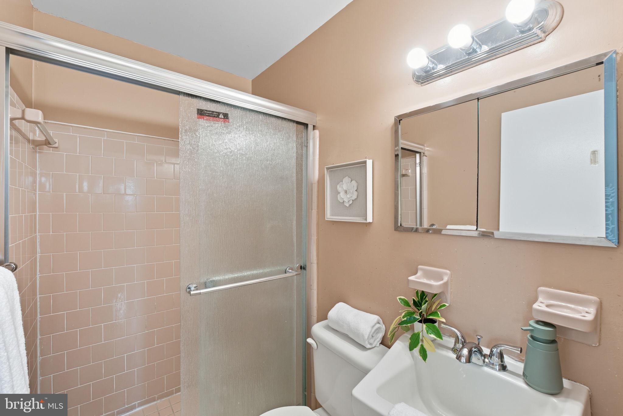 FOXHALL - Residential