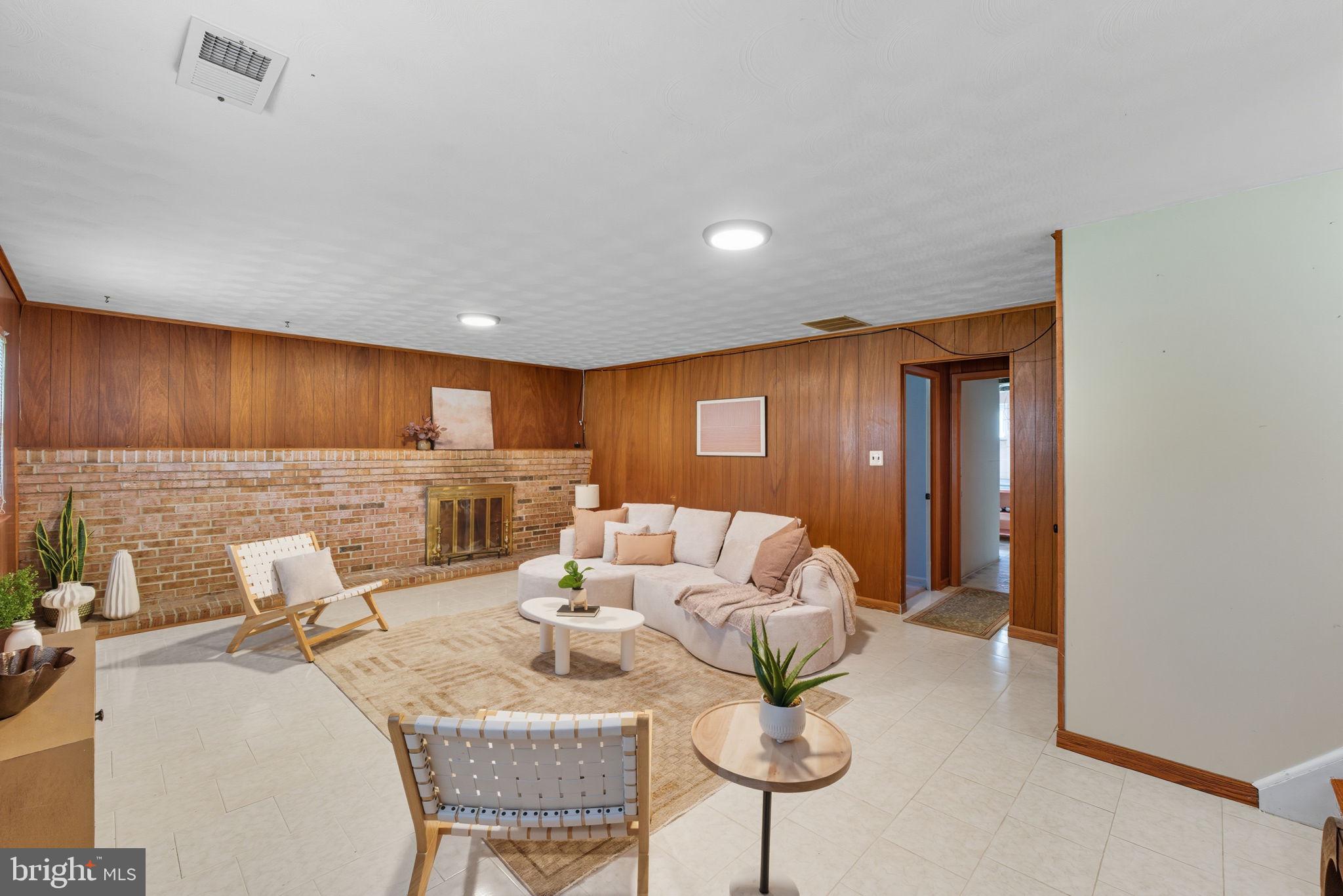 FOXHALL - Residential