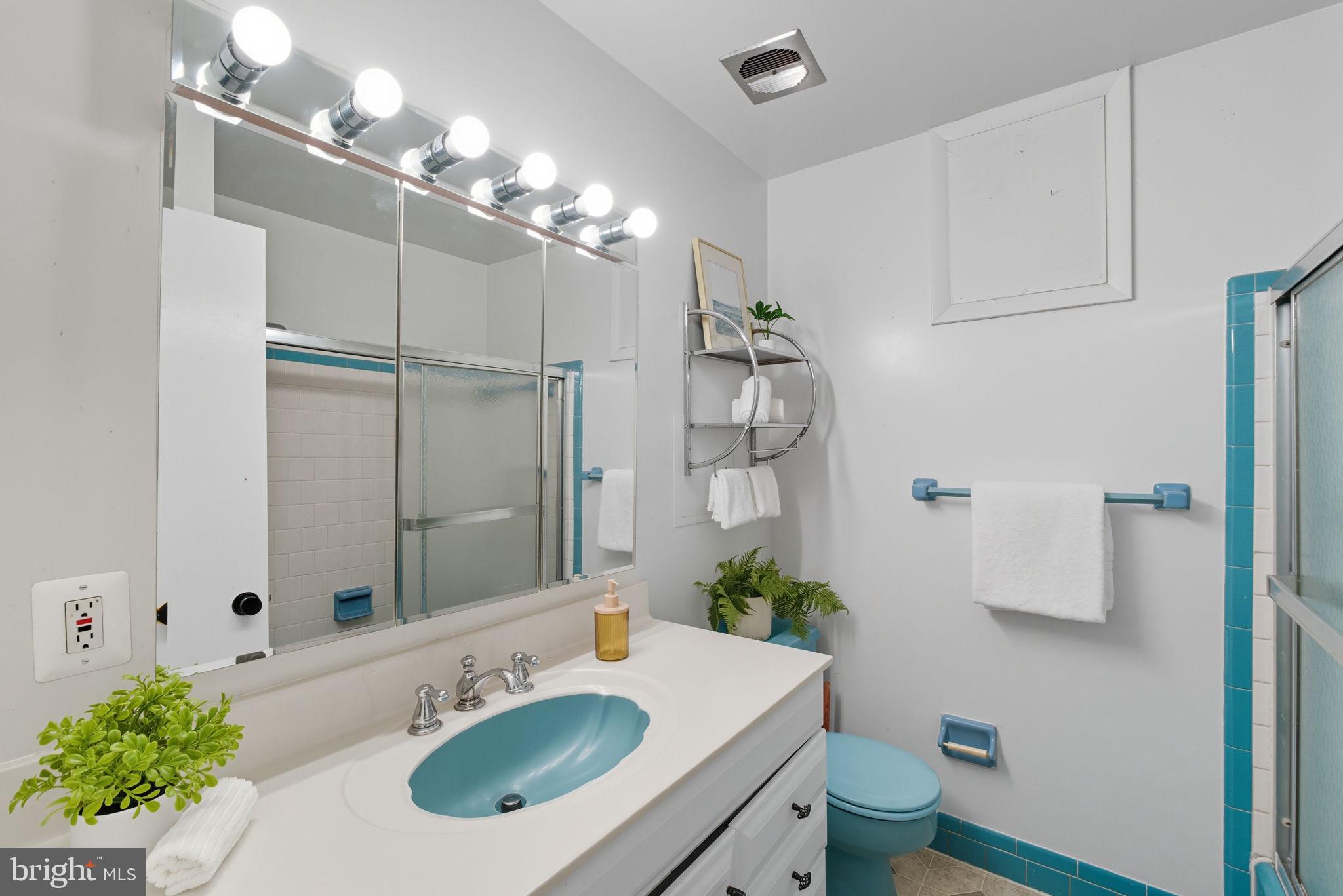 FOXHALL - Residential