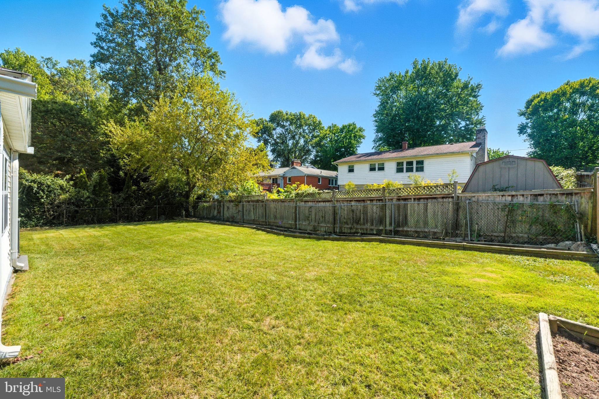 FOXHALL - Residential