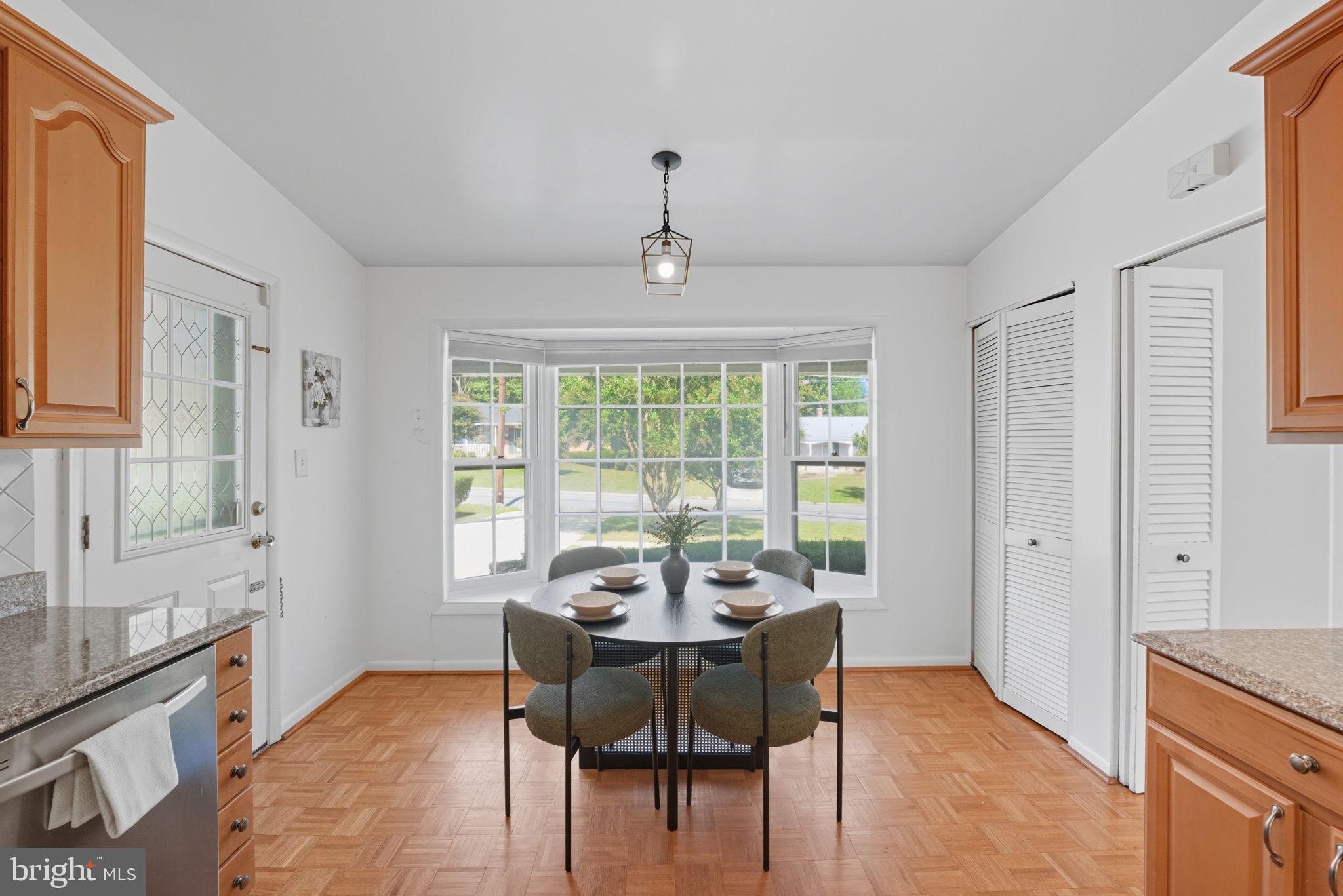 FOXHALL - Residential