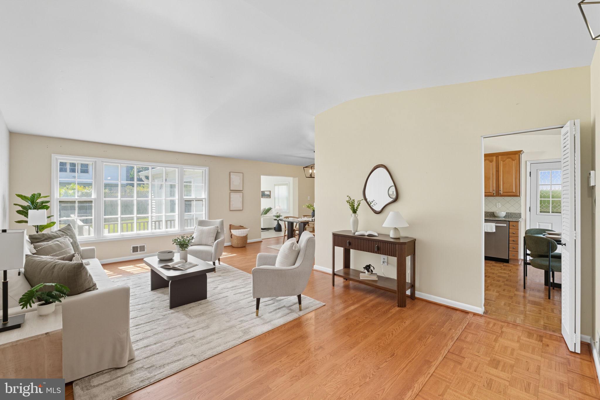 FOXHALL - Residential