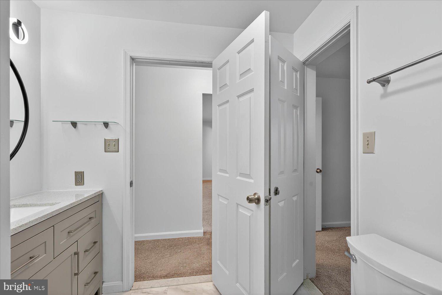 SEVEN OAKS - Residential