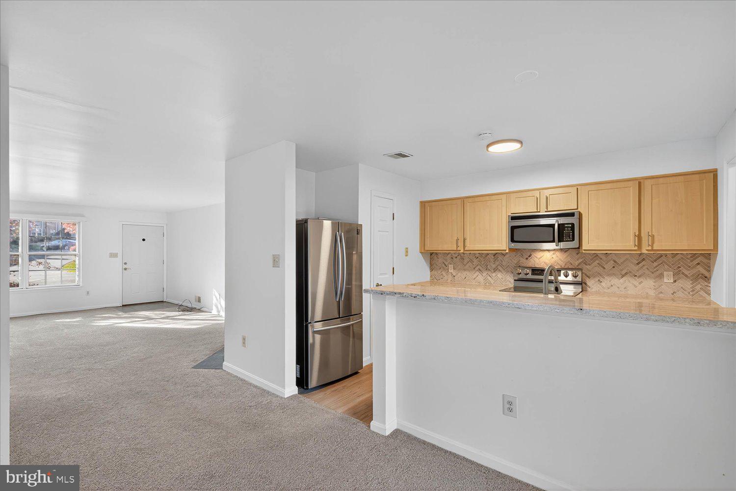 SEVEN OAKS - Residential