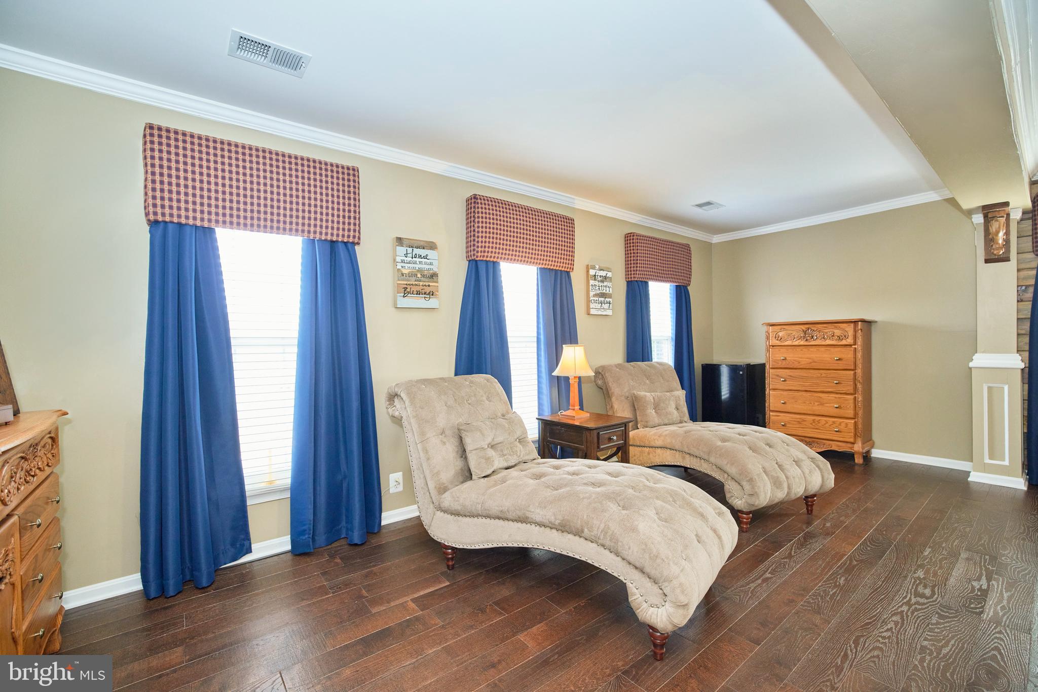 PIEDMONT - Residential