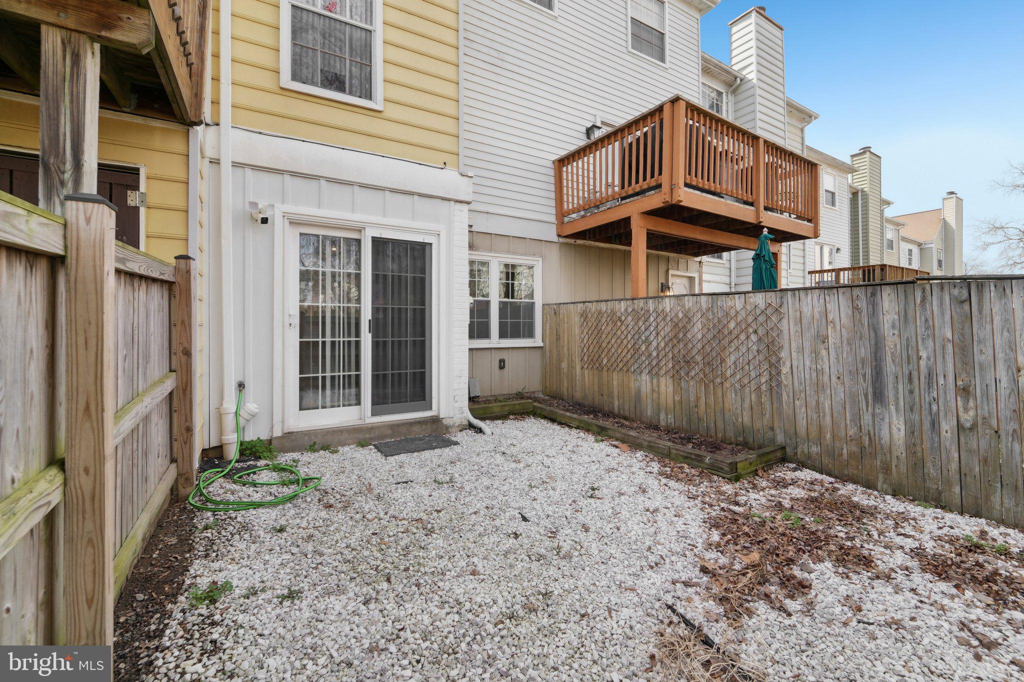 CROFTON MEWS CONDO - Residential