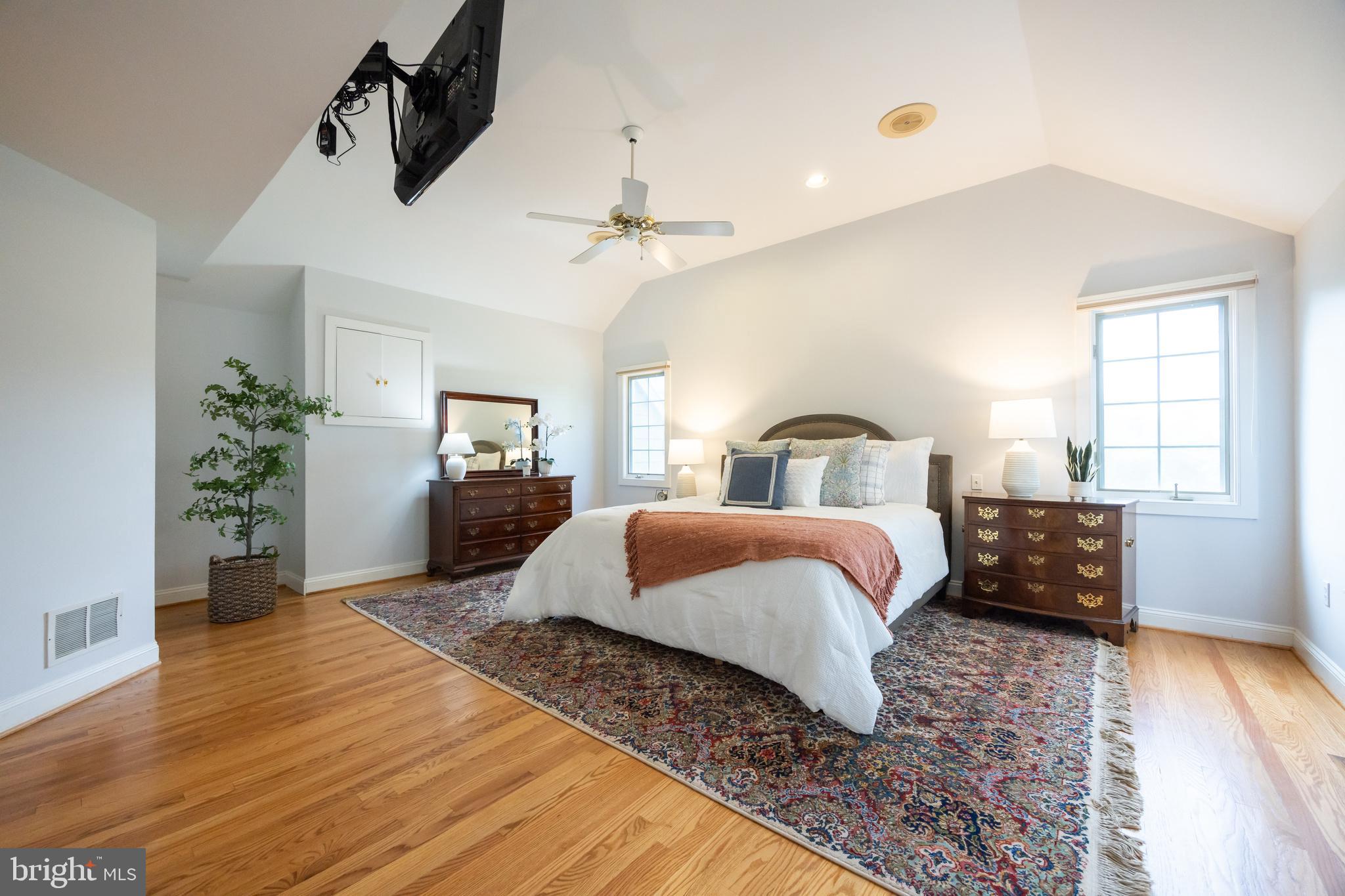 BLUE ROCK MEADOWS - Residential