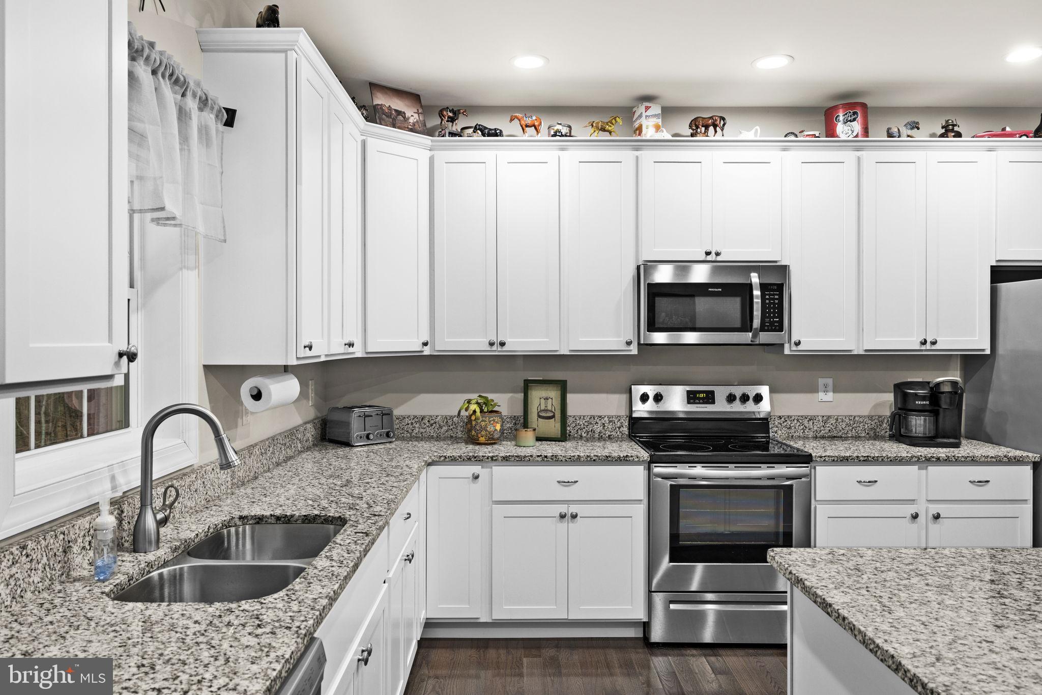 PINEYBROOK - Residential