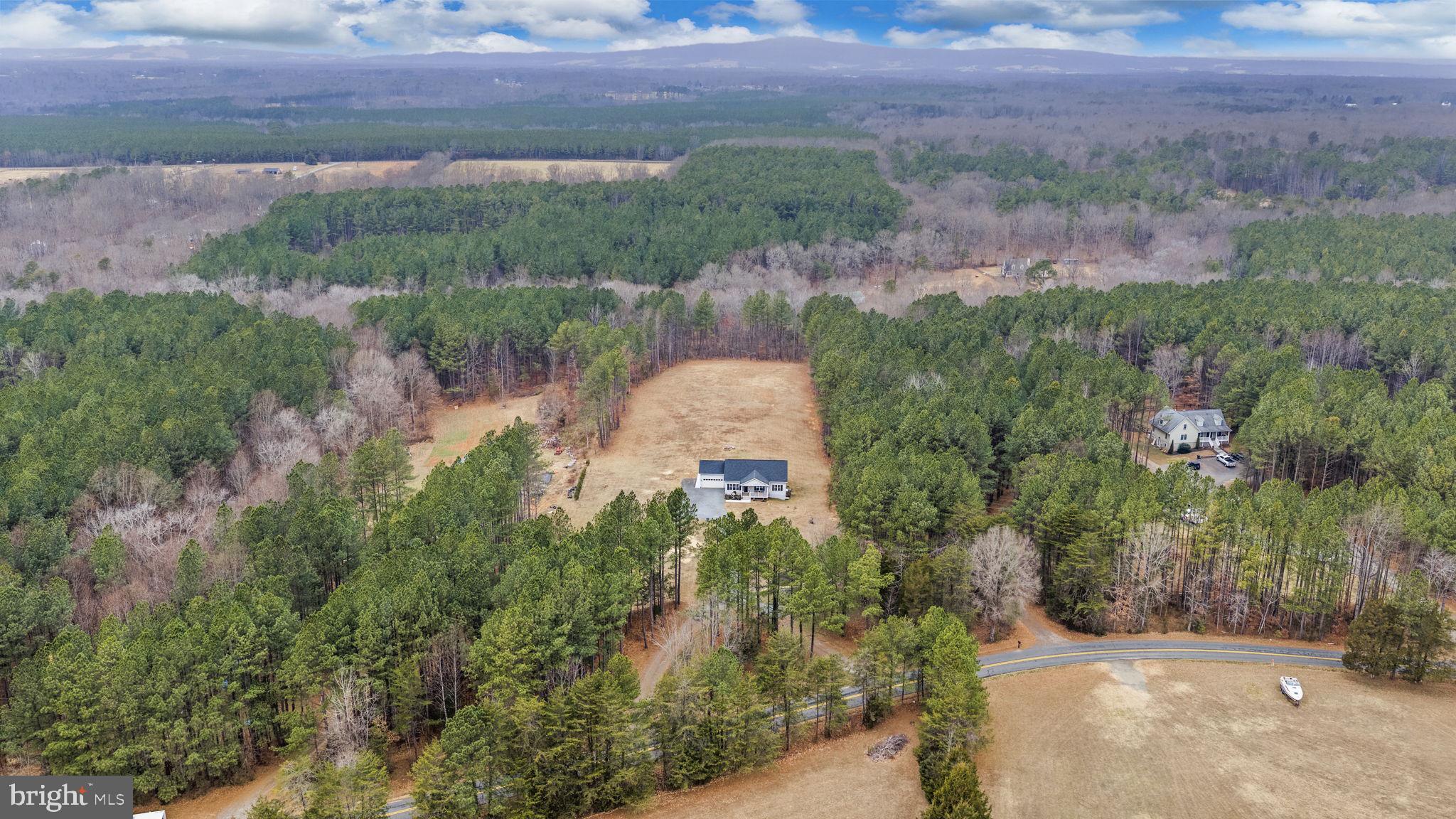 PINEYBROOK - Residential