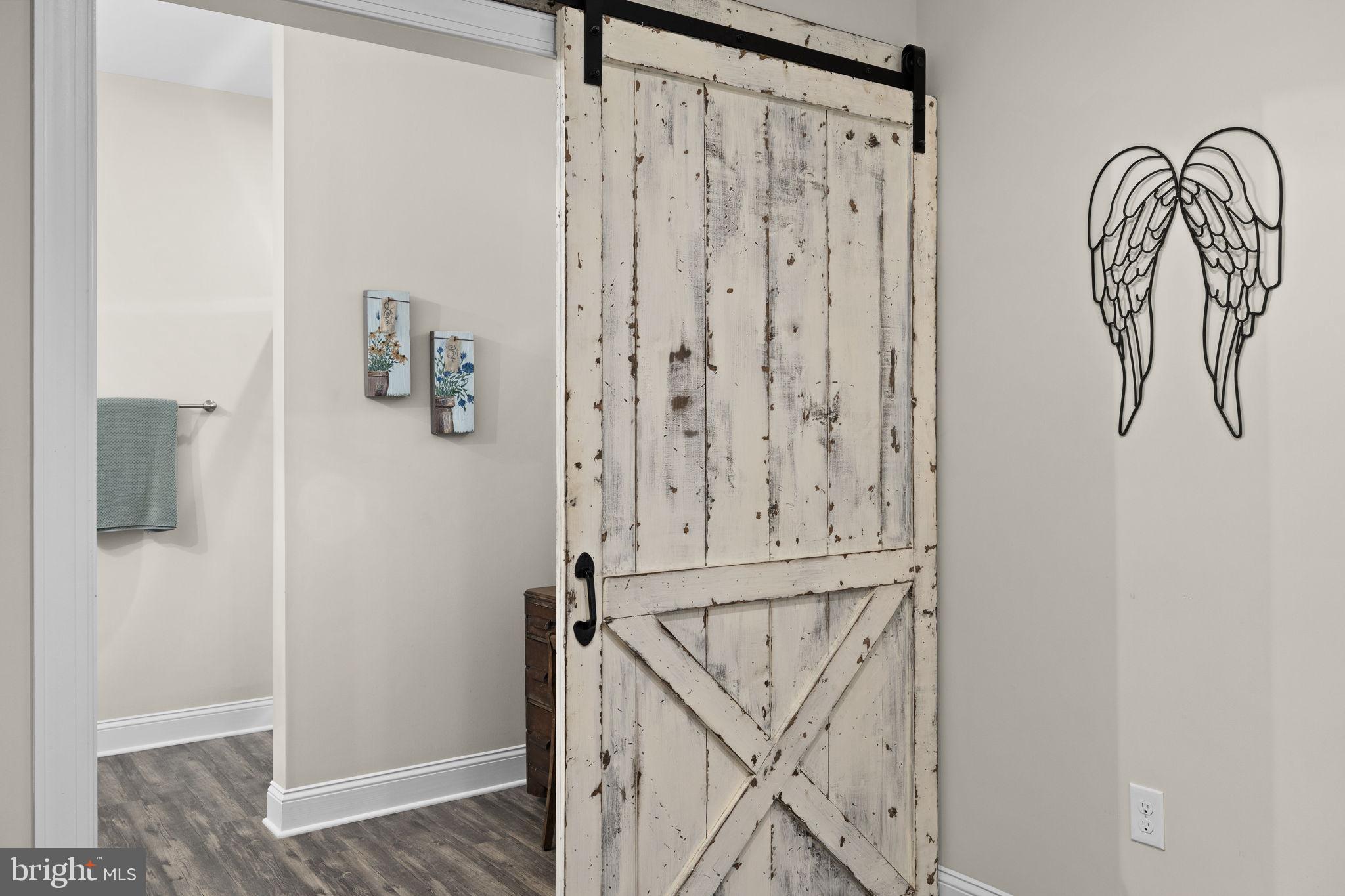 PINEYBROOK - Residential