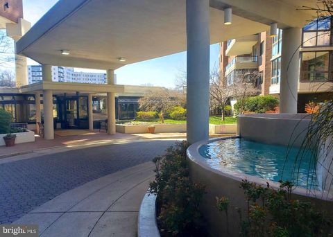 1600 N OAK ST 206 ARLINGTON VA 22209