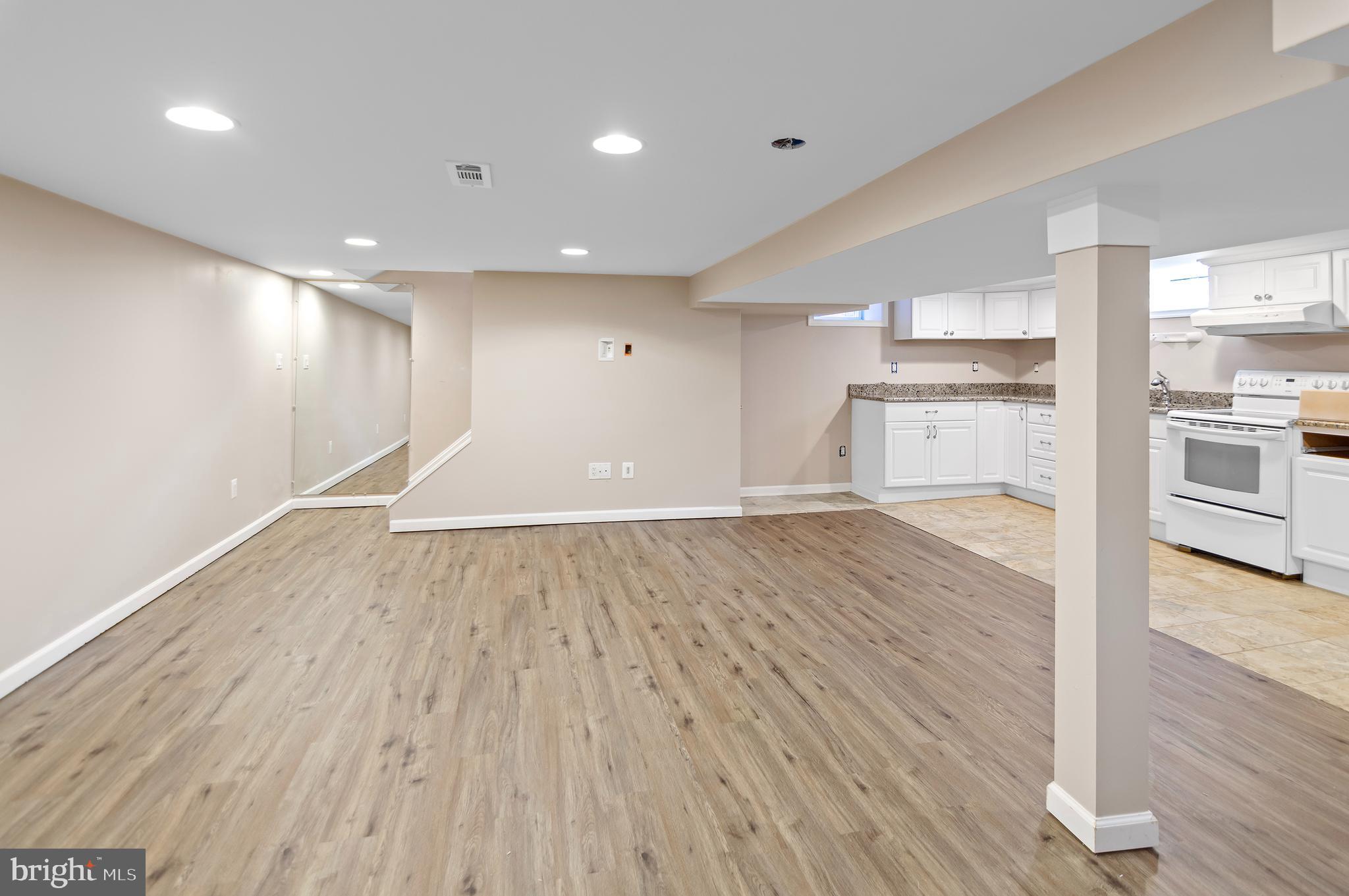 NORTH POINT - Residential